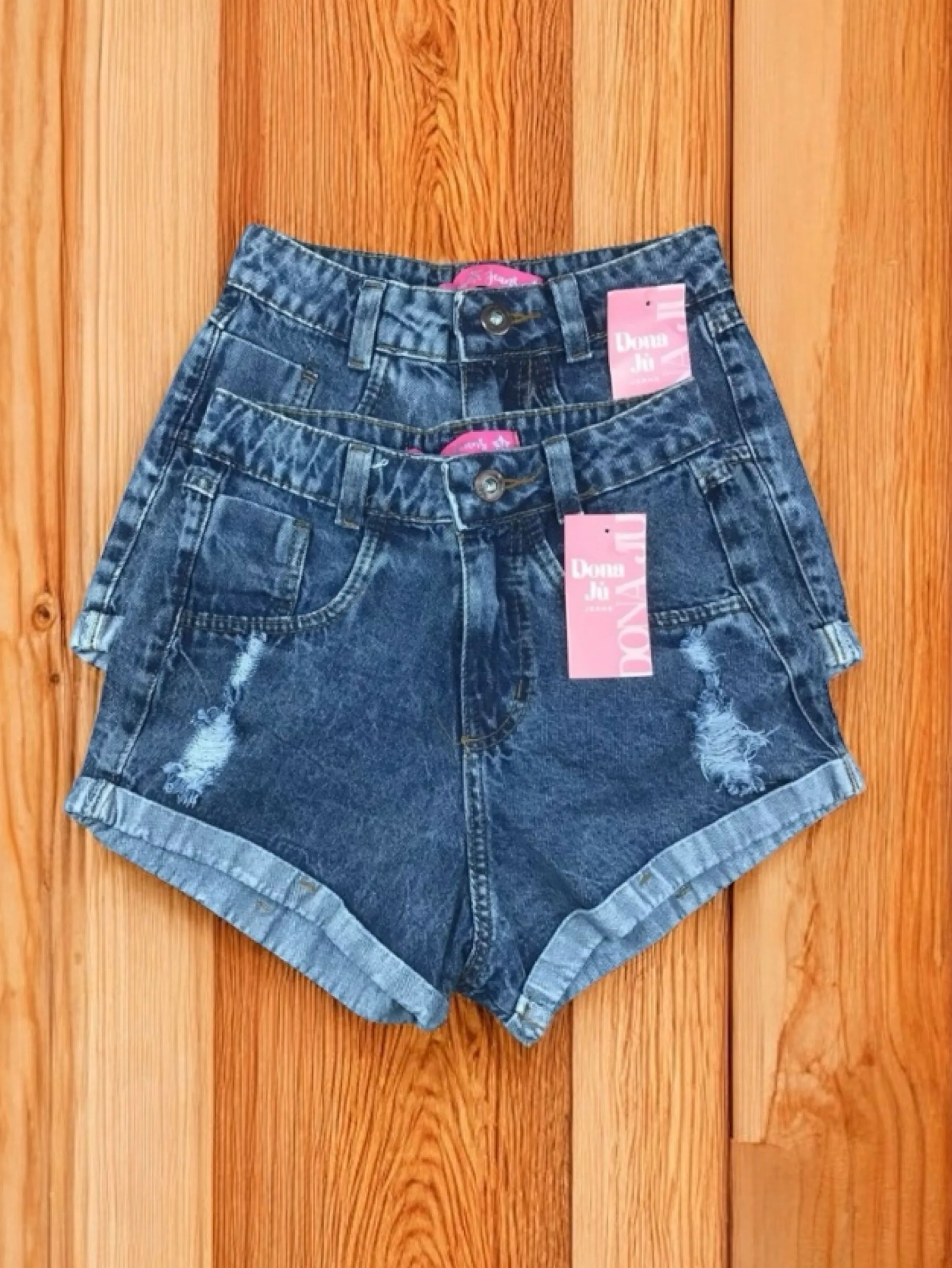 Short jeans feminino escura barra dobrado