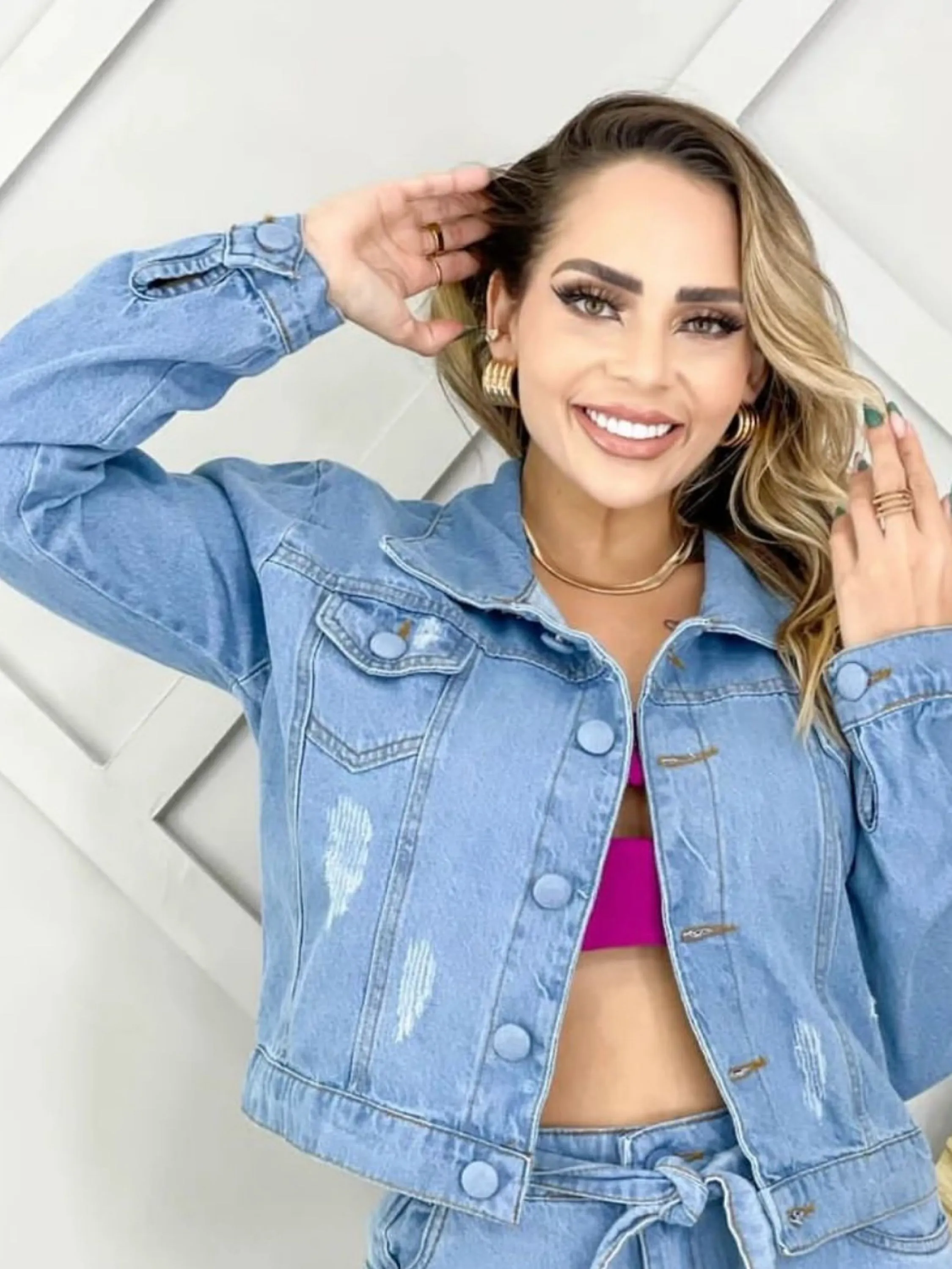 Jaqueta jeans feminina clara