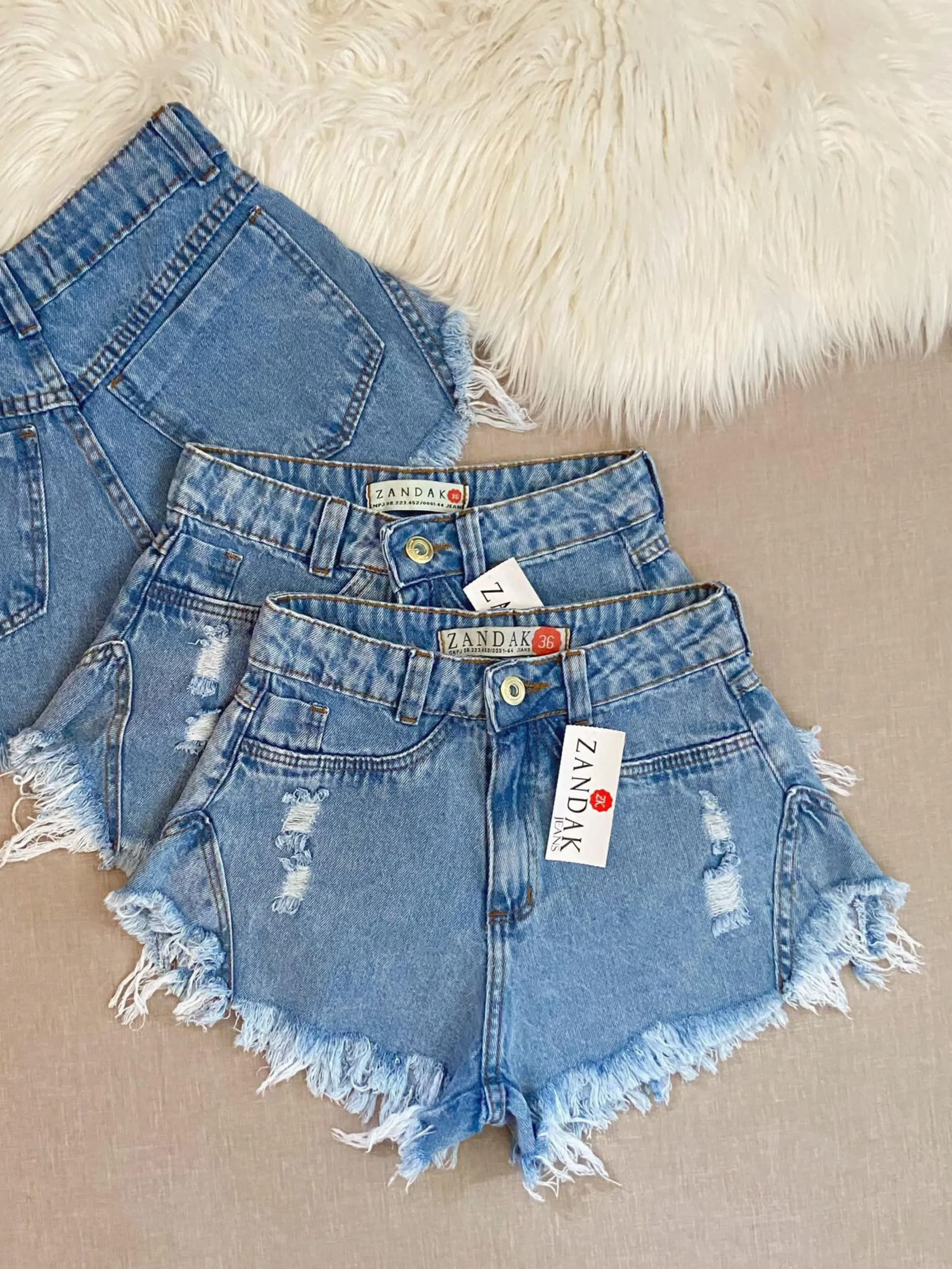 Jeans clara manchada (SH32)