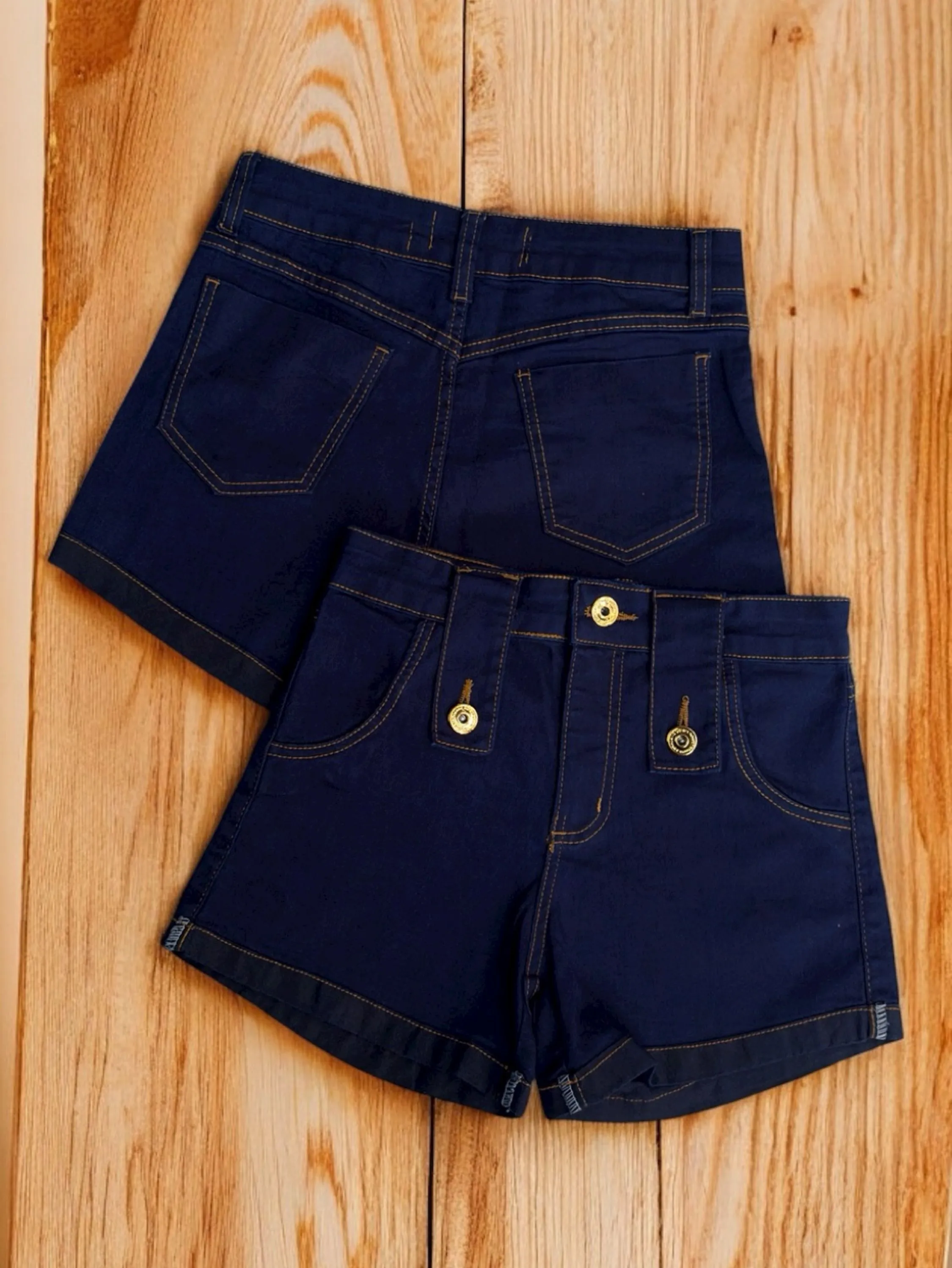 Short jeans feminino com lycra azul marinho
