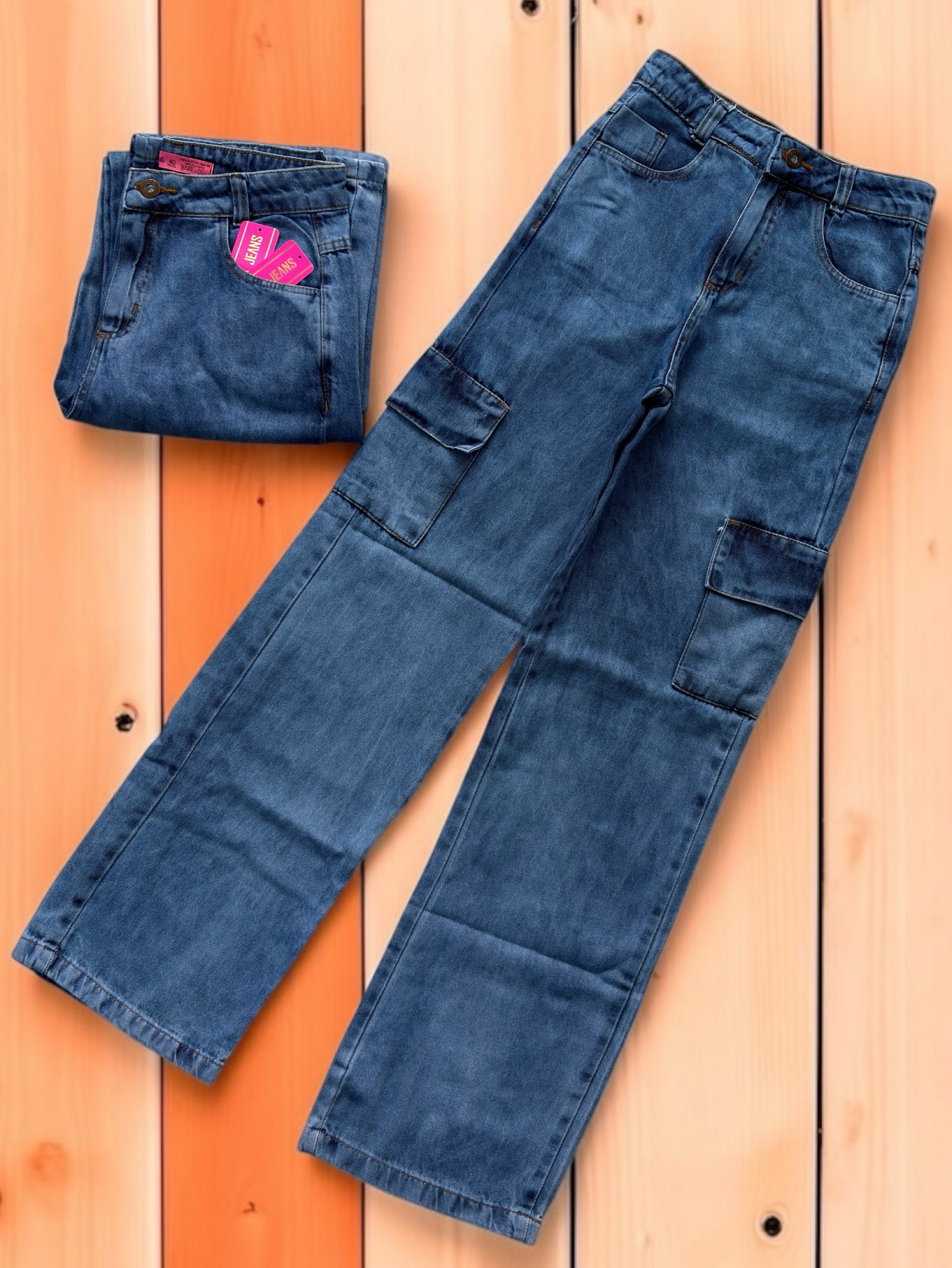Calca cargo feminina meio Clara jeans premium
