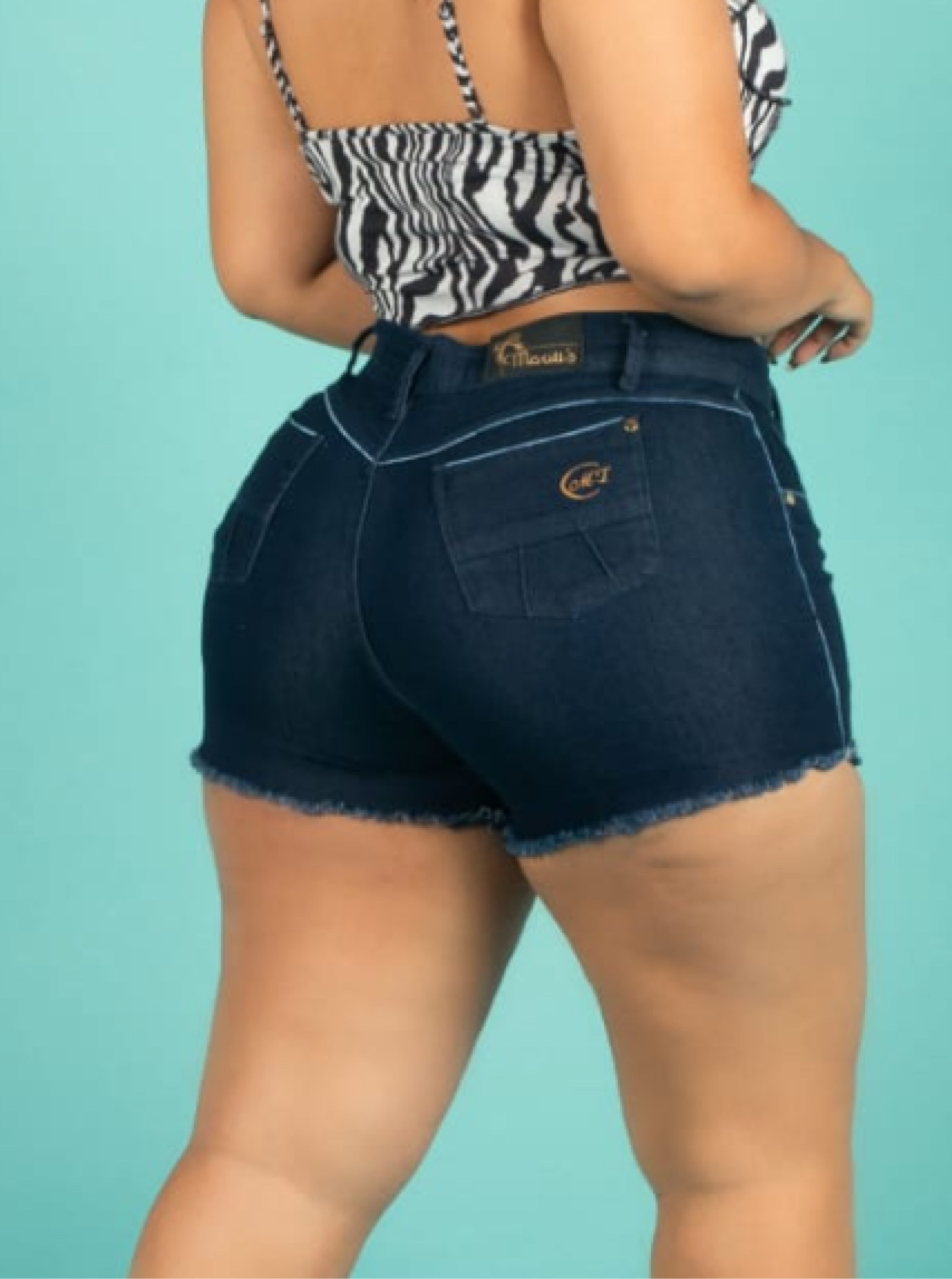 Shorts Curto Plus