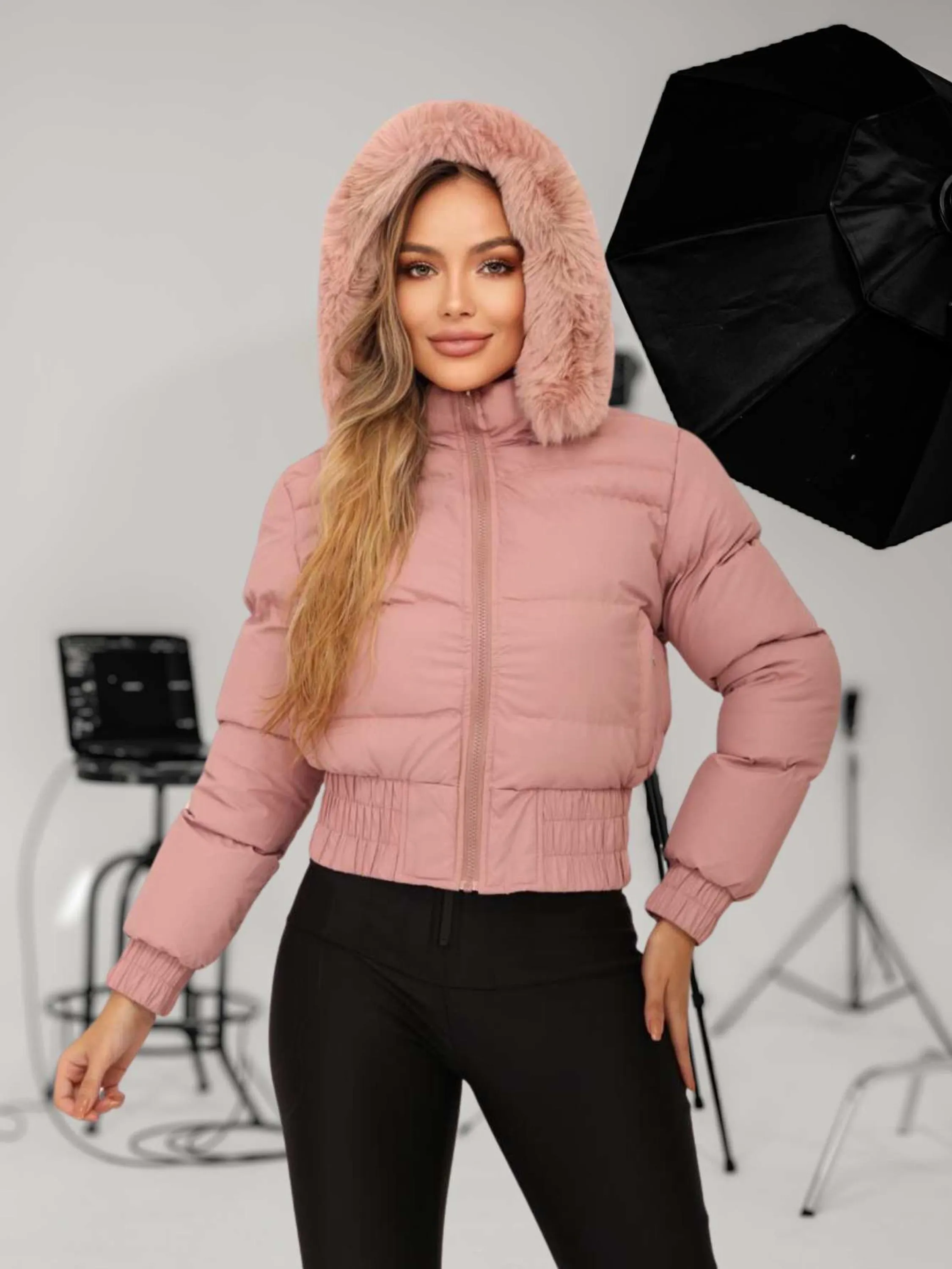 Jaqueta Puffer Blusa de Frio Feminina de Couro Forrada com Capuz Elegante Moda Gringa de Inverno - AL-661