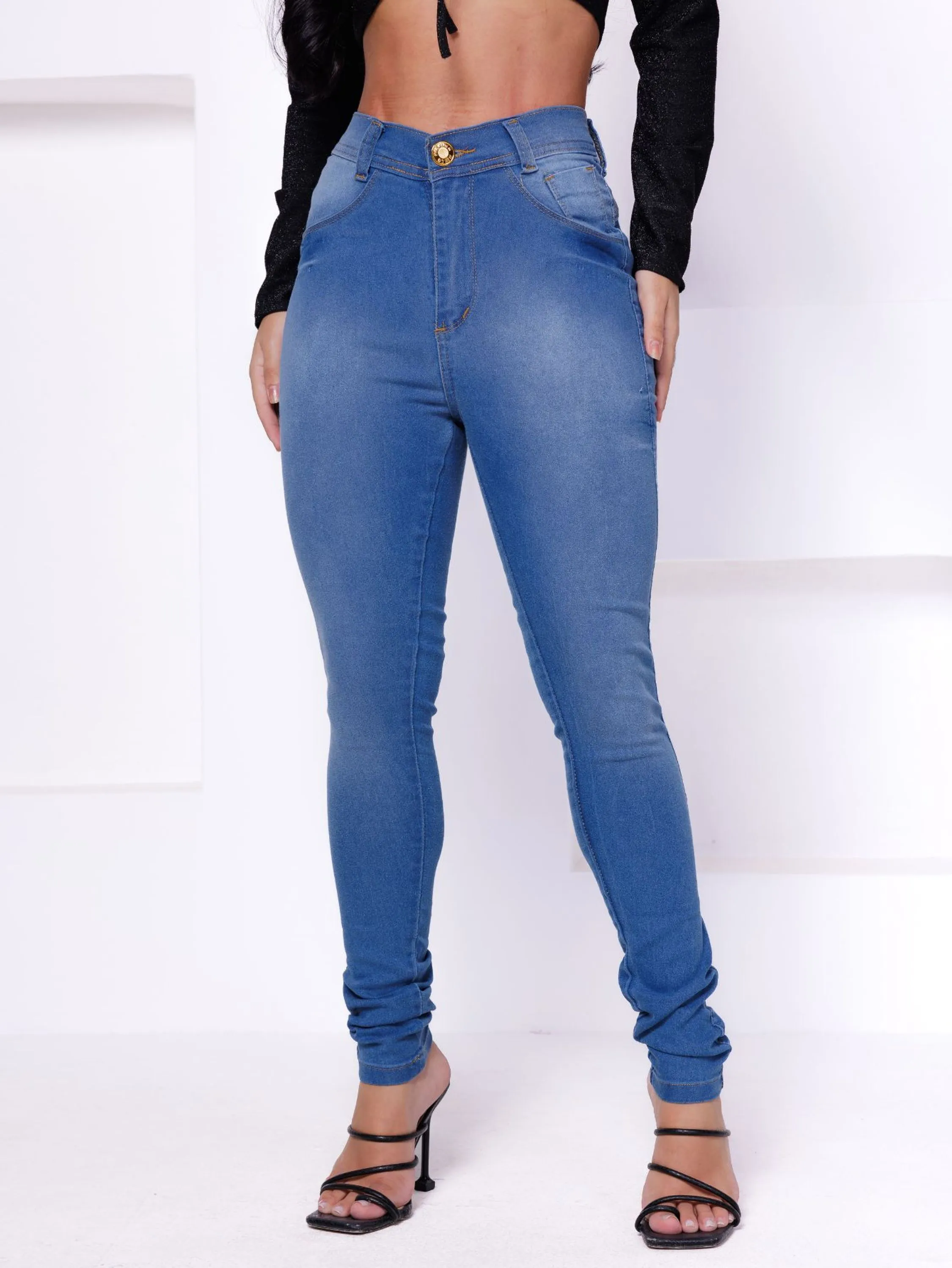 CALÇA JEANS FEMININA SKINNY LAVAGEM MEIA