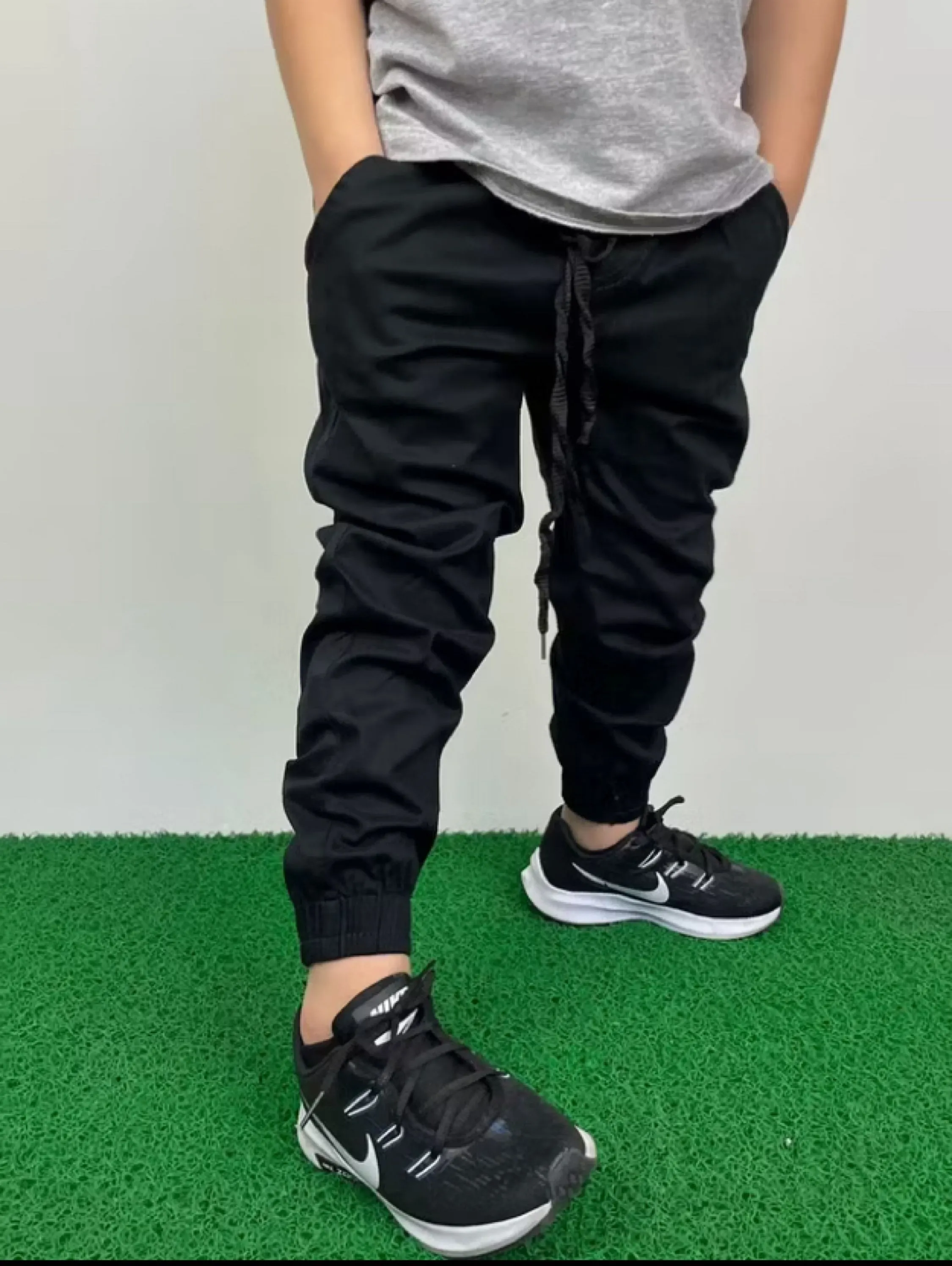 Calça jogger infantil