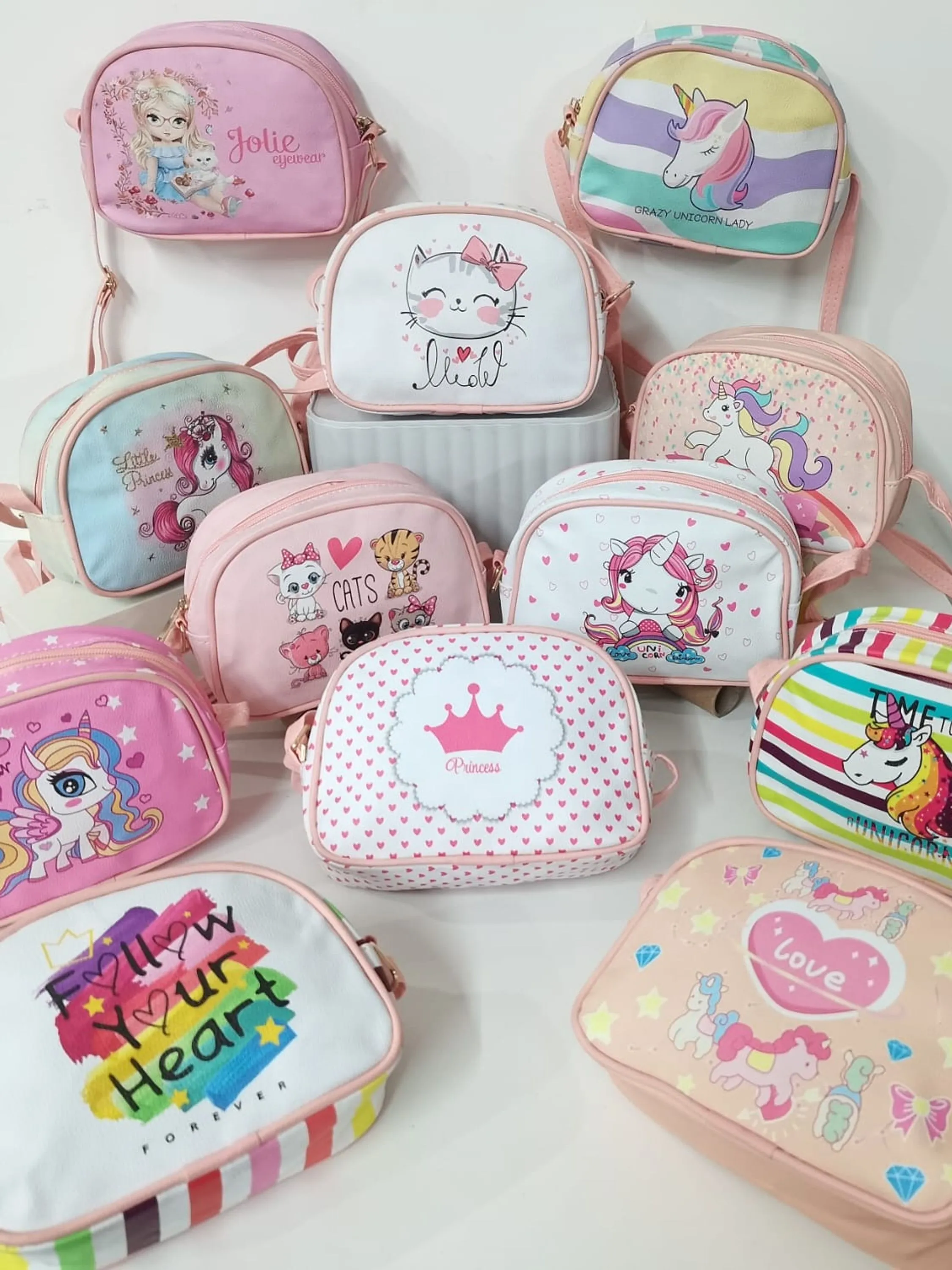 BOLSA INFANTIL MENINA TRANSVERSAL 6 PEÇAS - 73