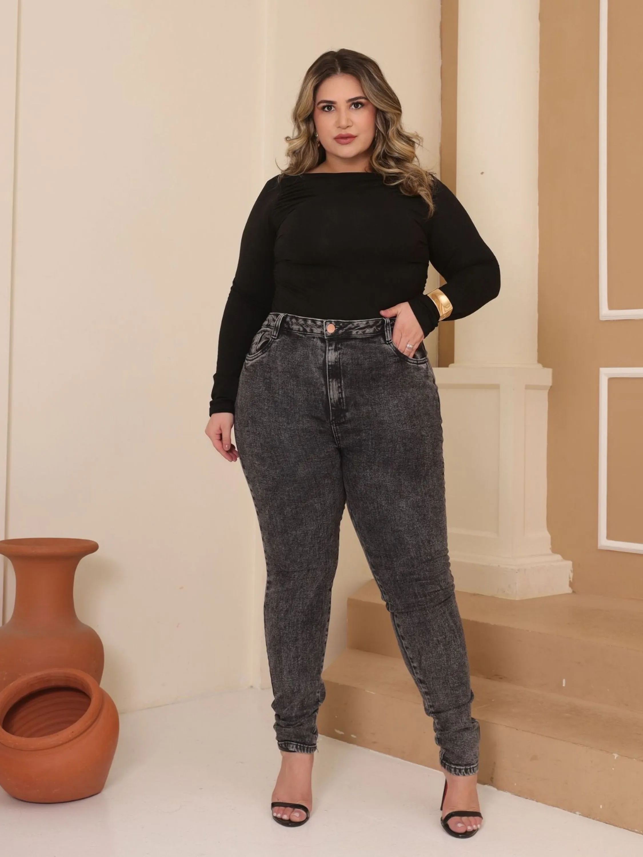 Calça Jeans Wide Leg Plus Size Marmorizada