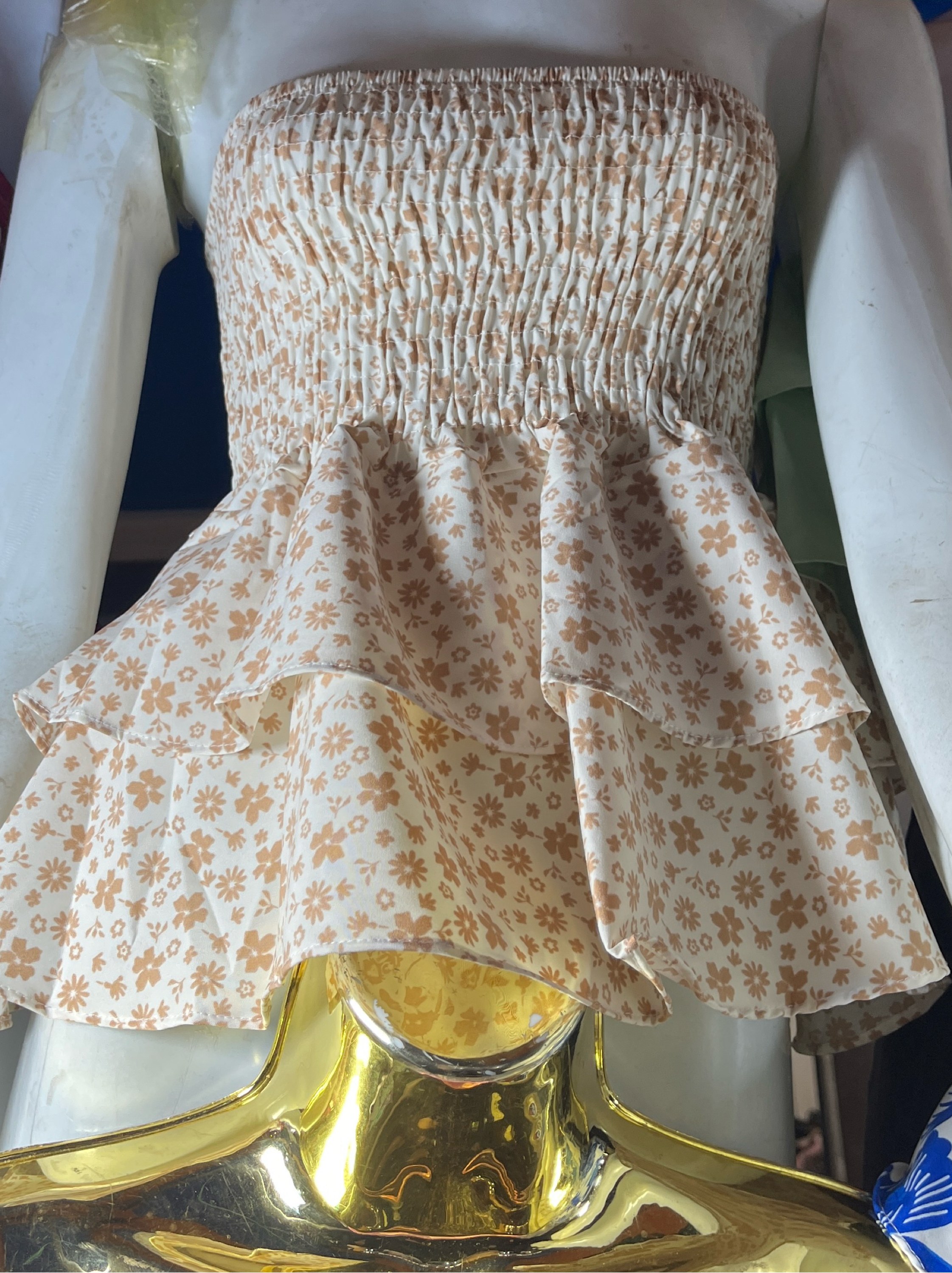 Top Cropped Floral com Babados em Camada Dupla