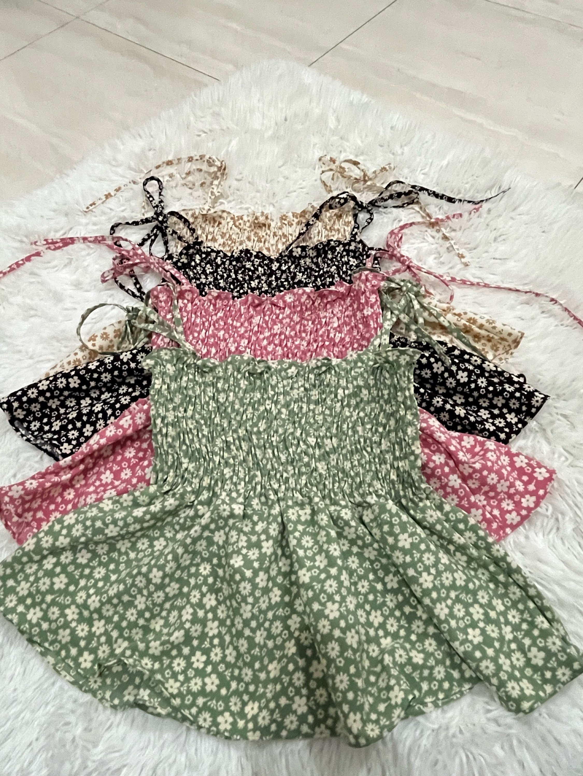 Cropped com alça estampada