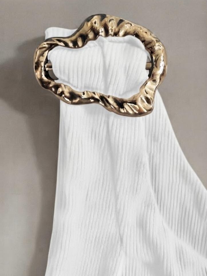 Vestido Tubinho Curto Mula Manca Vazado Busto  Fivela Plus