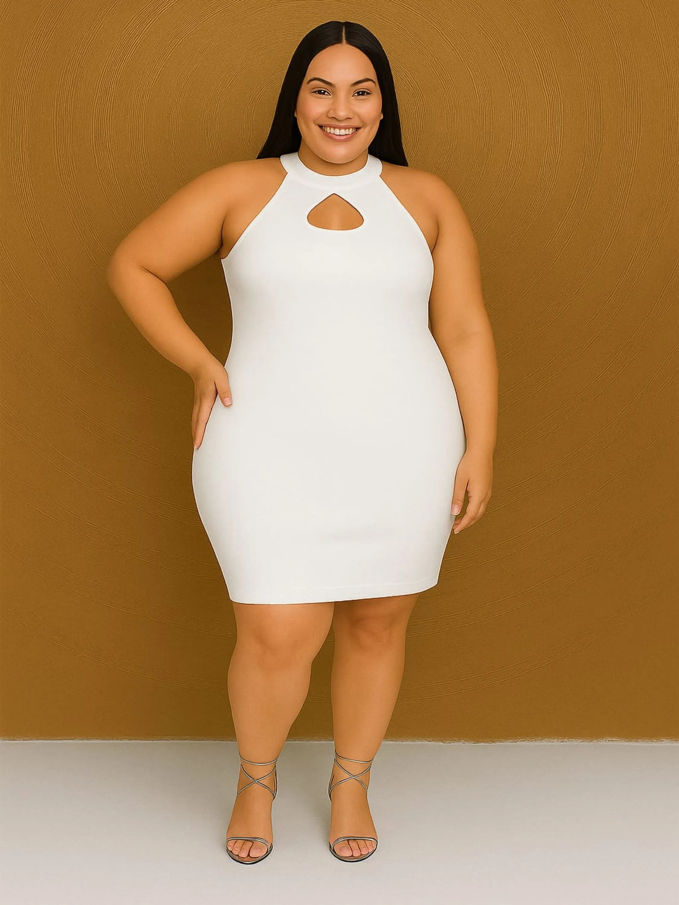 Vestido Decote Coração Plus Size