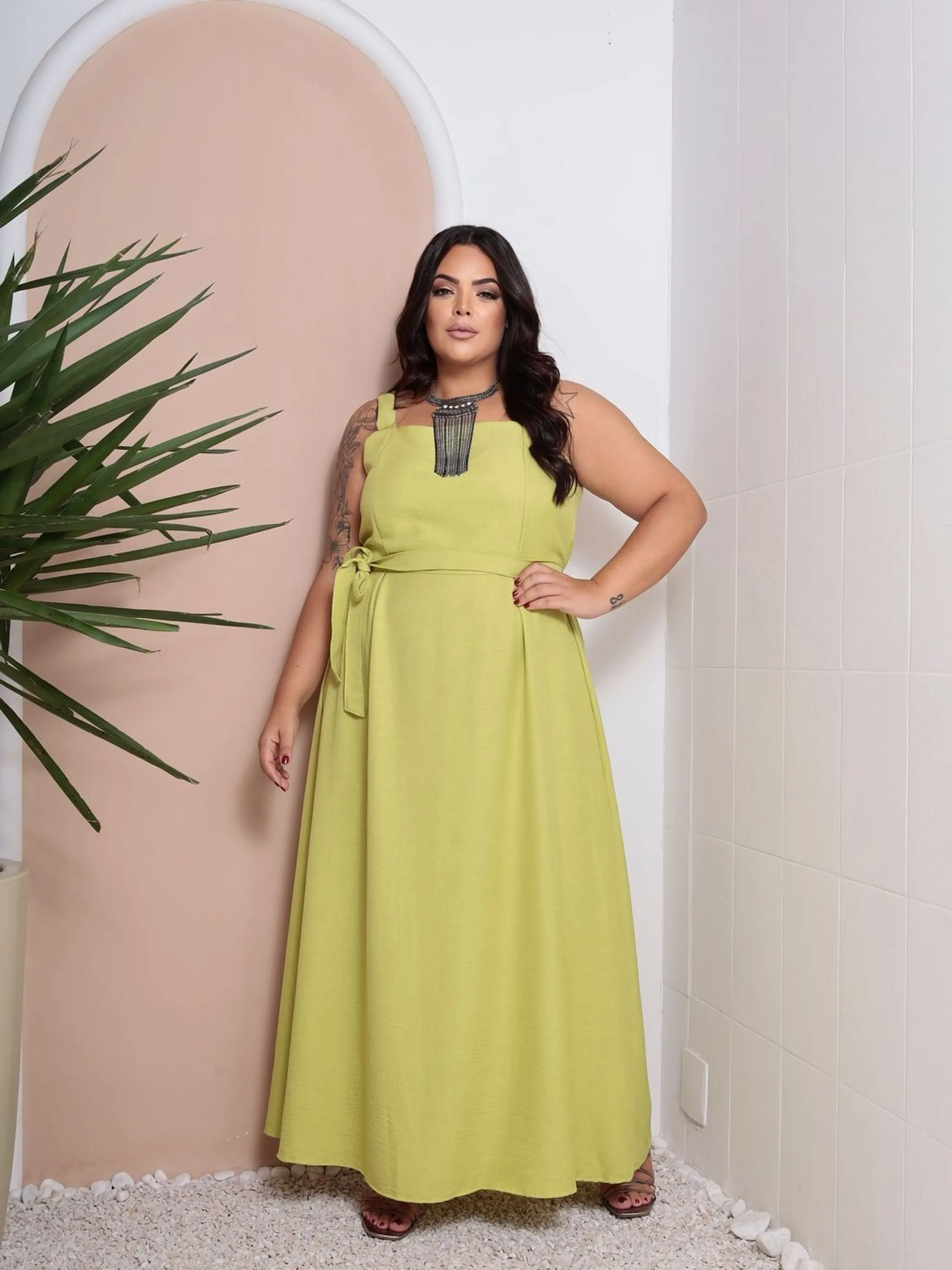 Vestido com cinto
