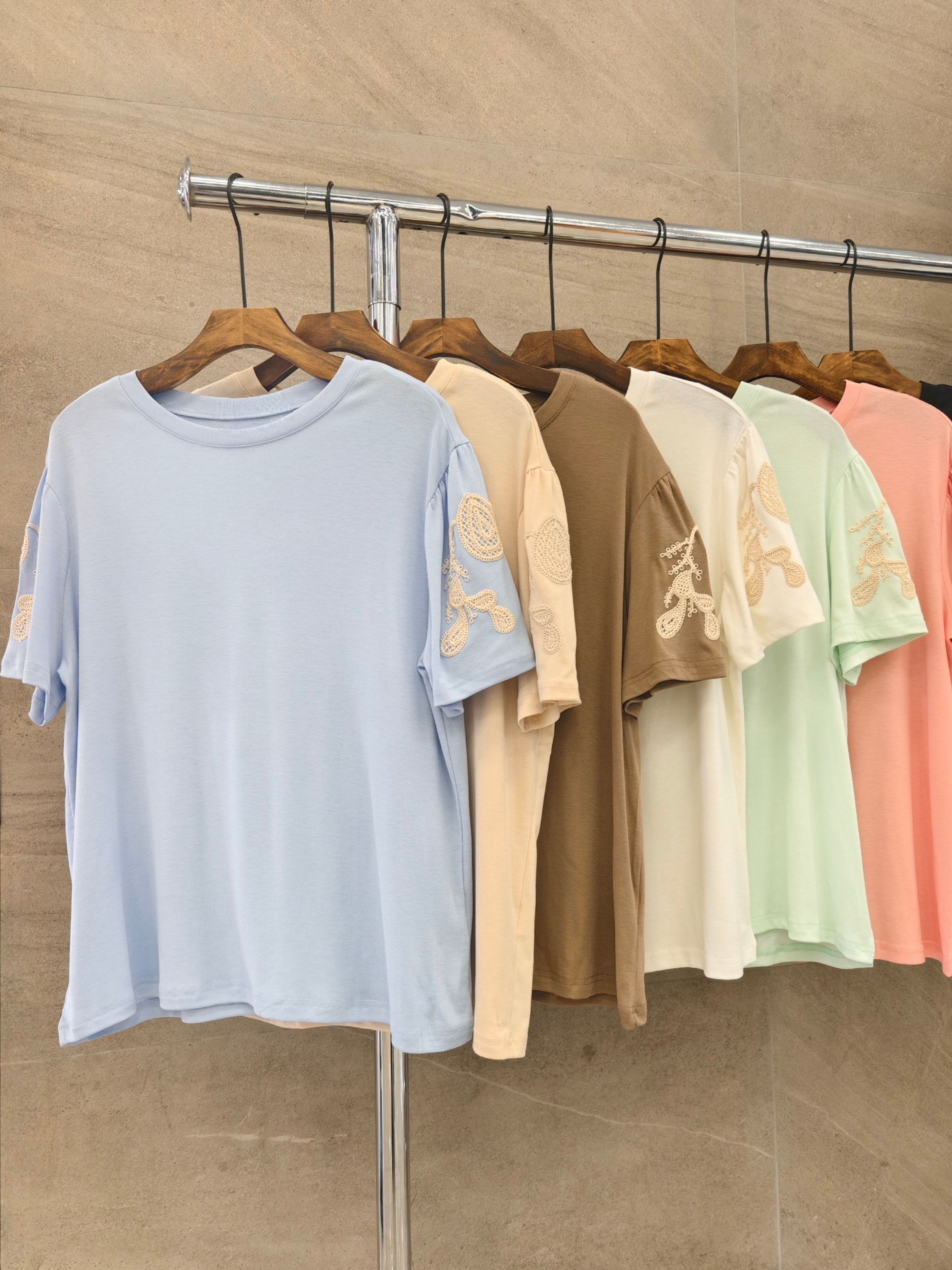 Camiseta plusai bordado Algodão importado femininas JX-9851