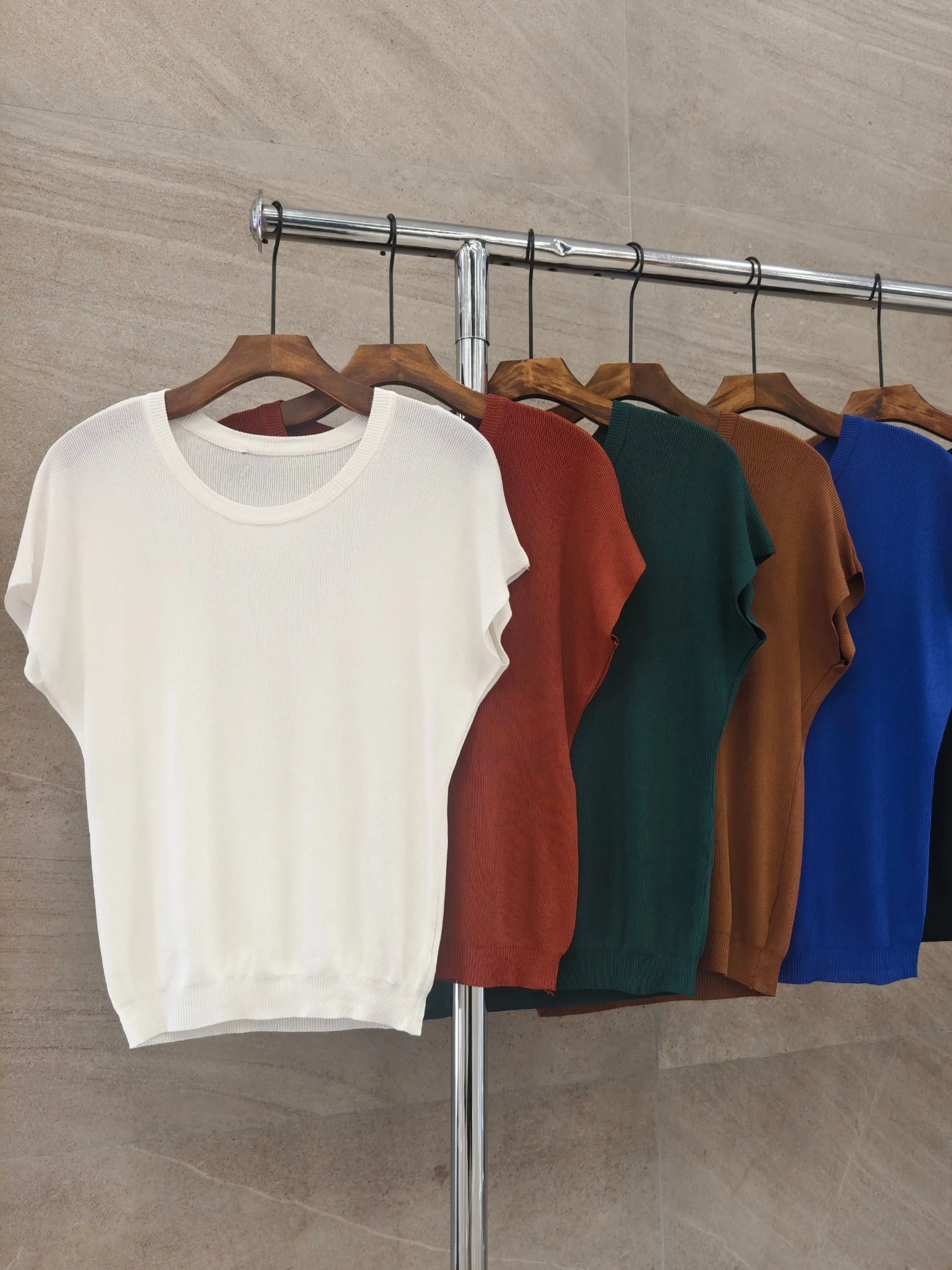 Camiseta modal gelata importado femininas modas DZ105