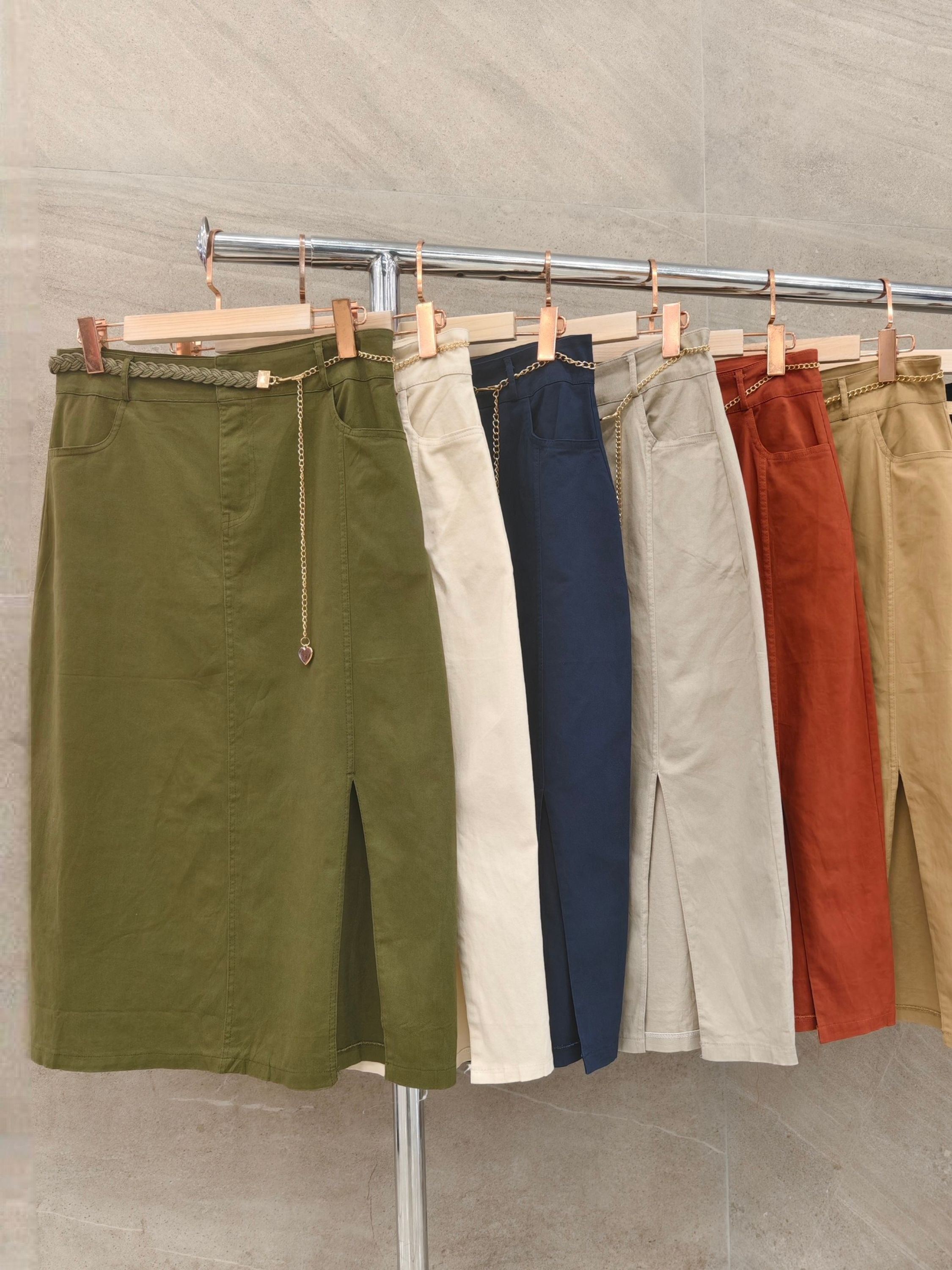 Saia plusai sarja com Corrente importado DQ781