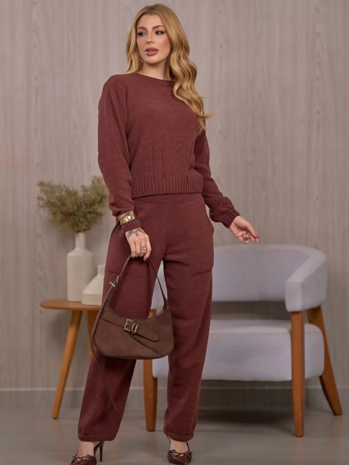 Conjunto calça pantalona tricô mousse.