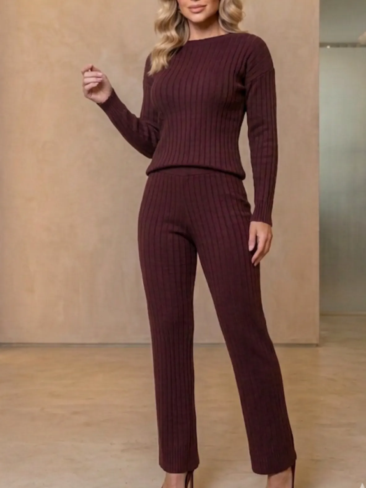 Conjunto tricô modal.