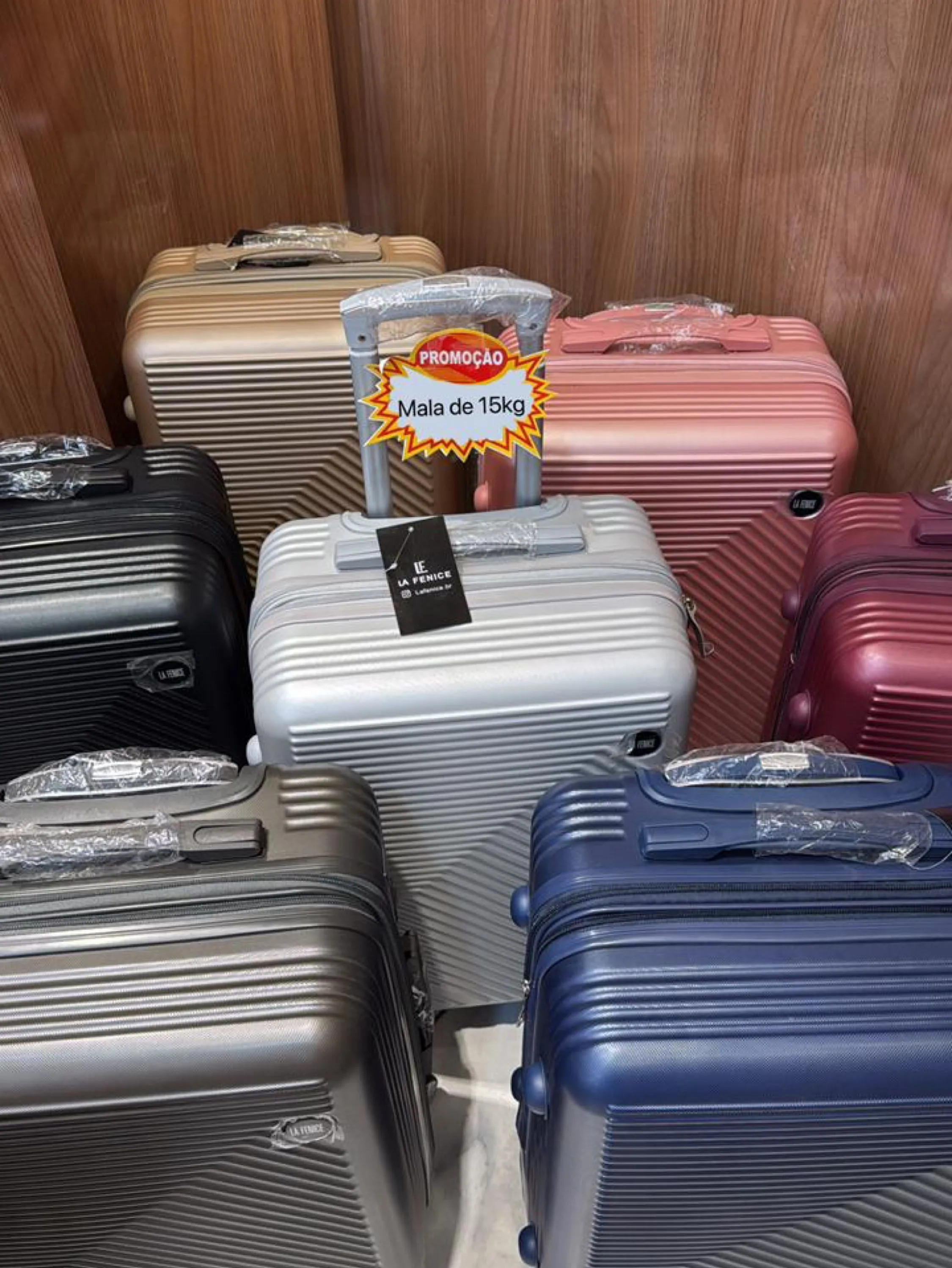 Mala de viagem médio 15kg promoção especial