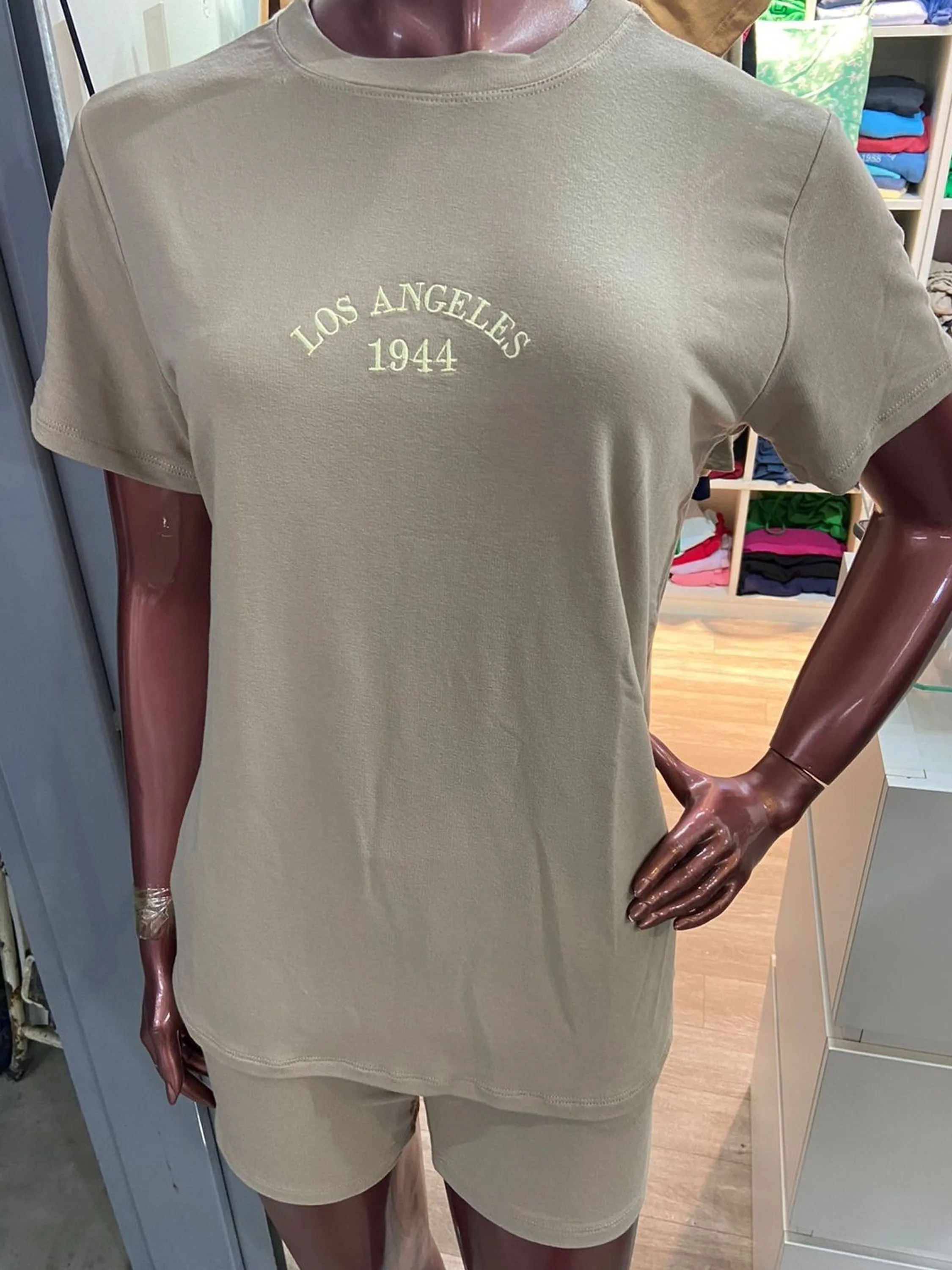 Conjunto moletinho de viscose bordado