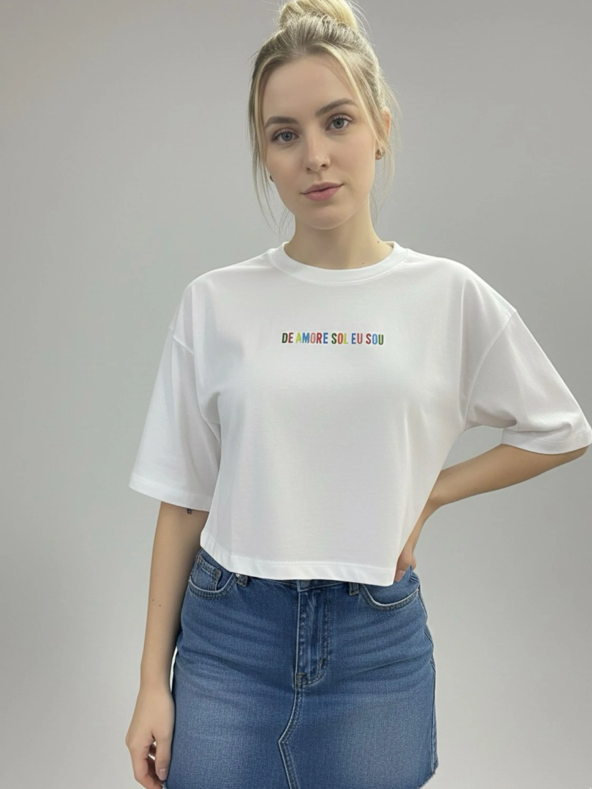 Cropped oversize bordado