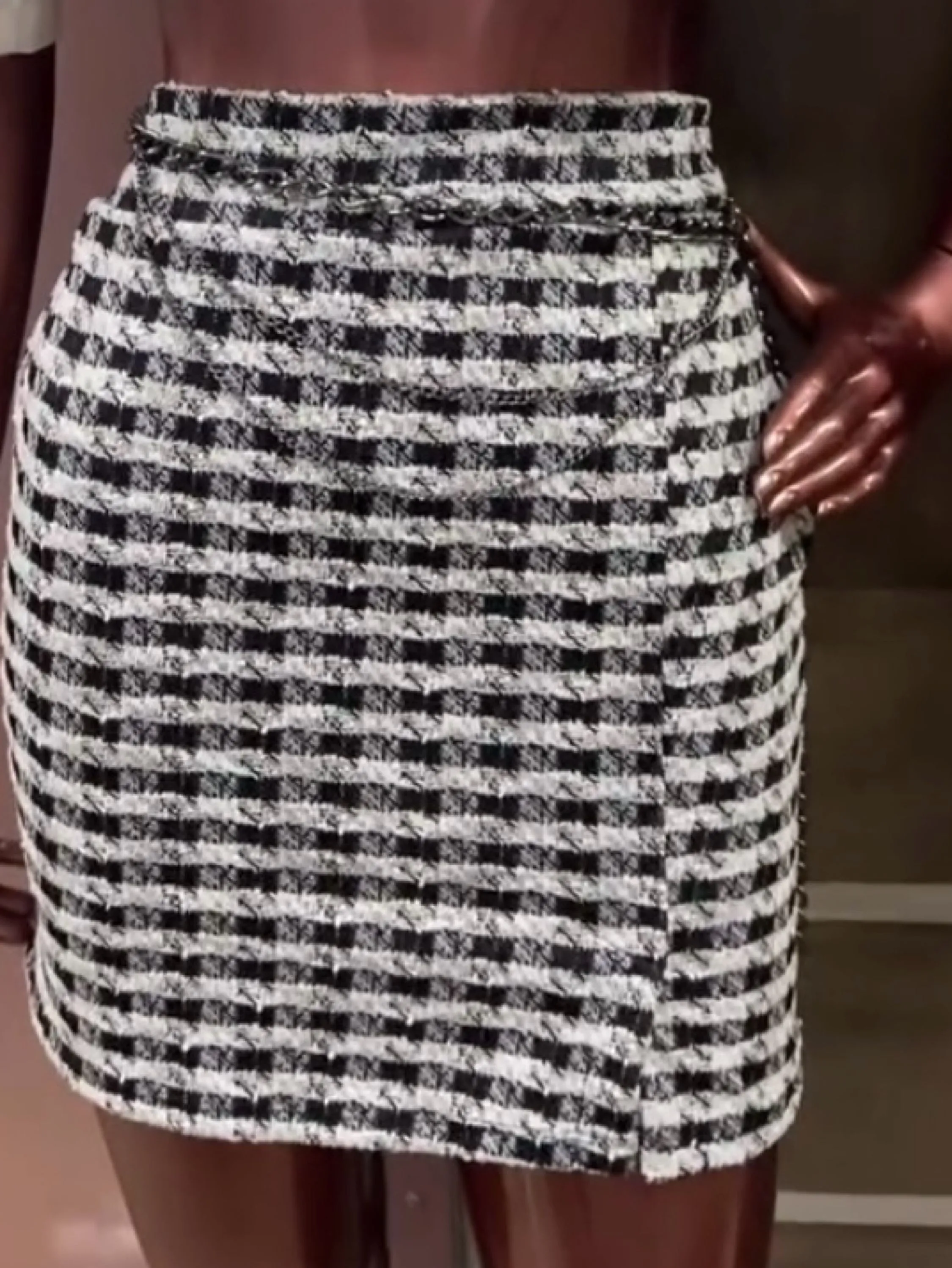 Saia cintura alta tweed com elastano