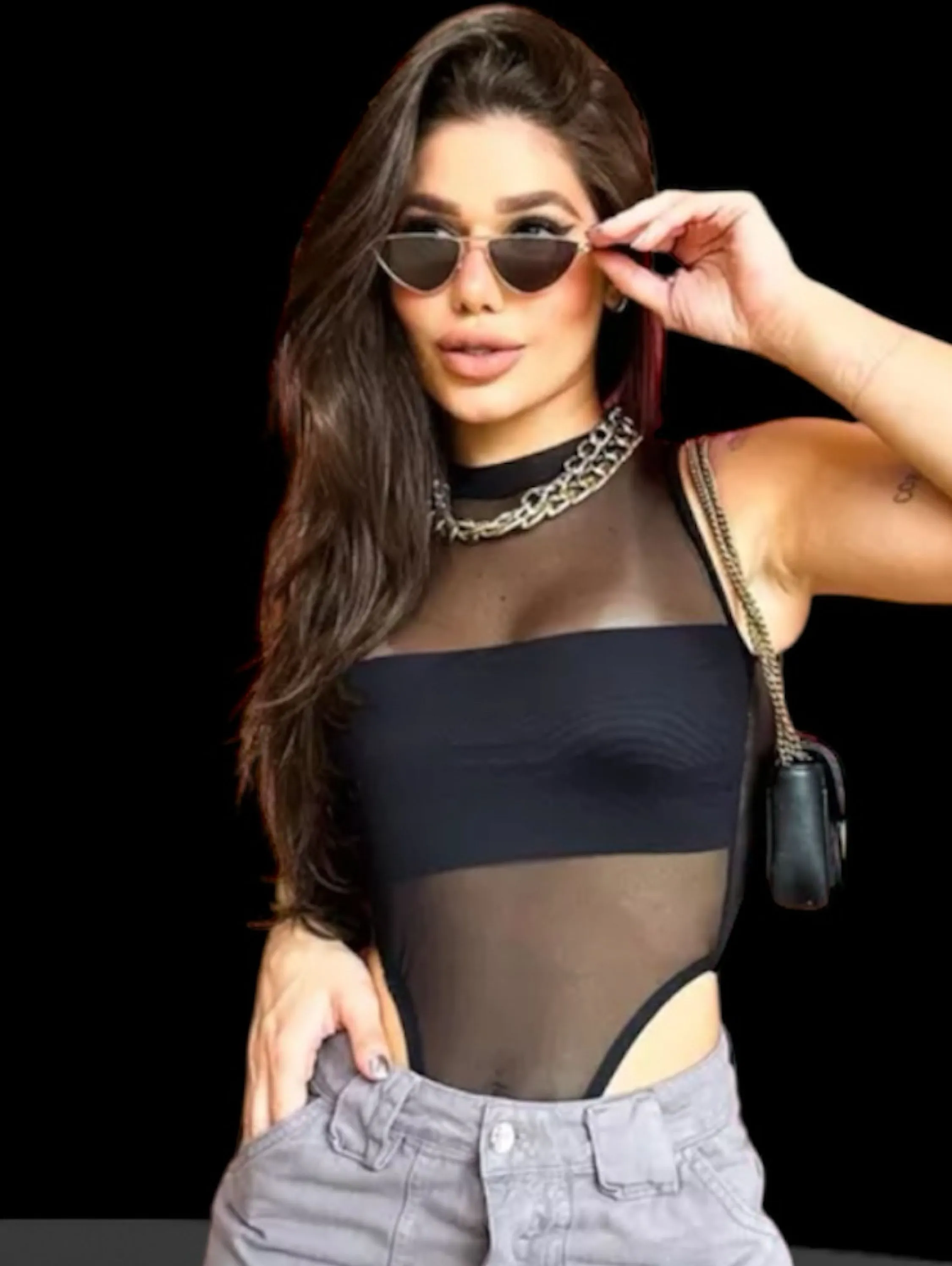 Body tule cavado