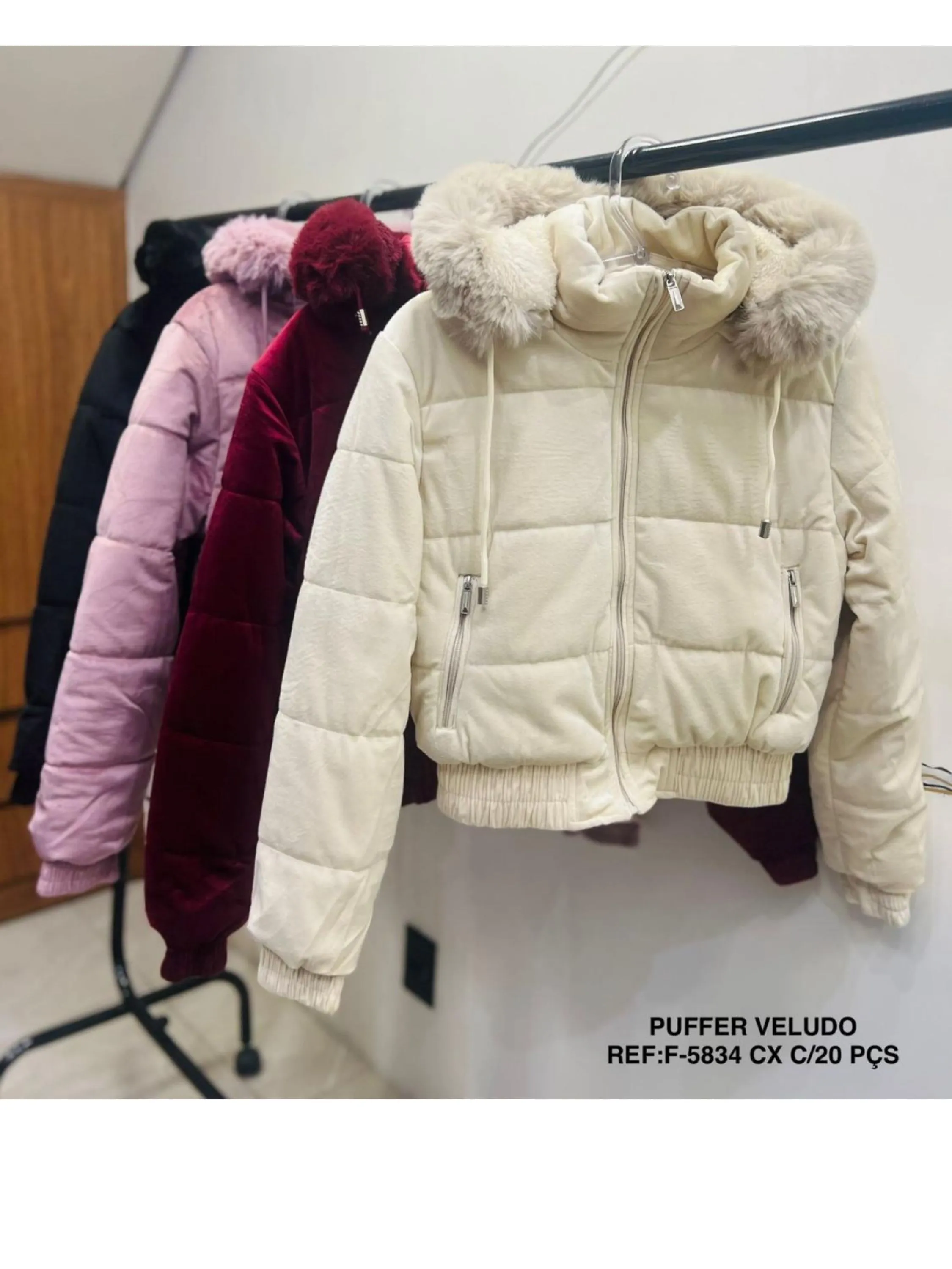Jaqueta puffer veludo forrada