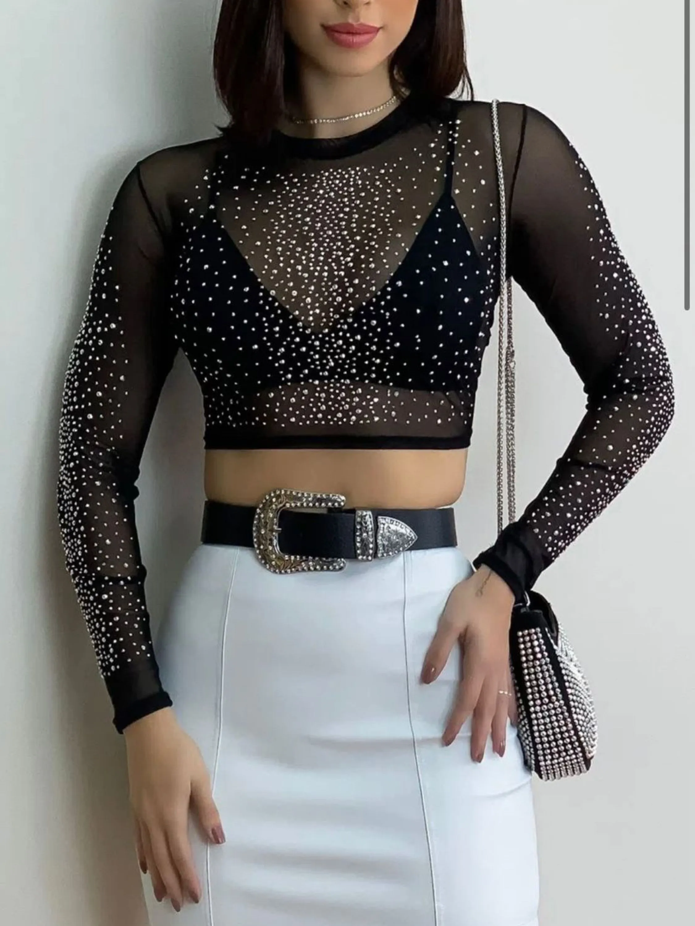 CROPPED TULE APLICAÇÃO PEDRARIA STRASS