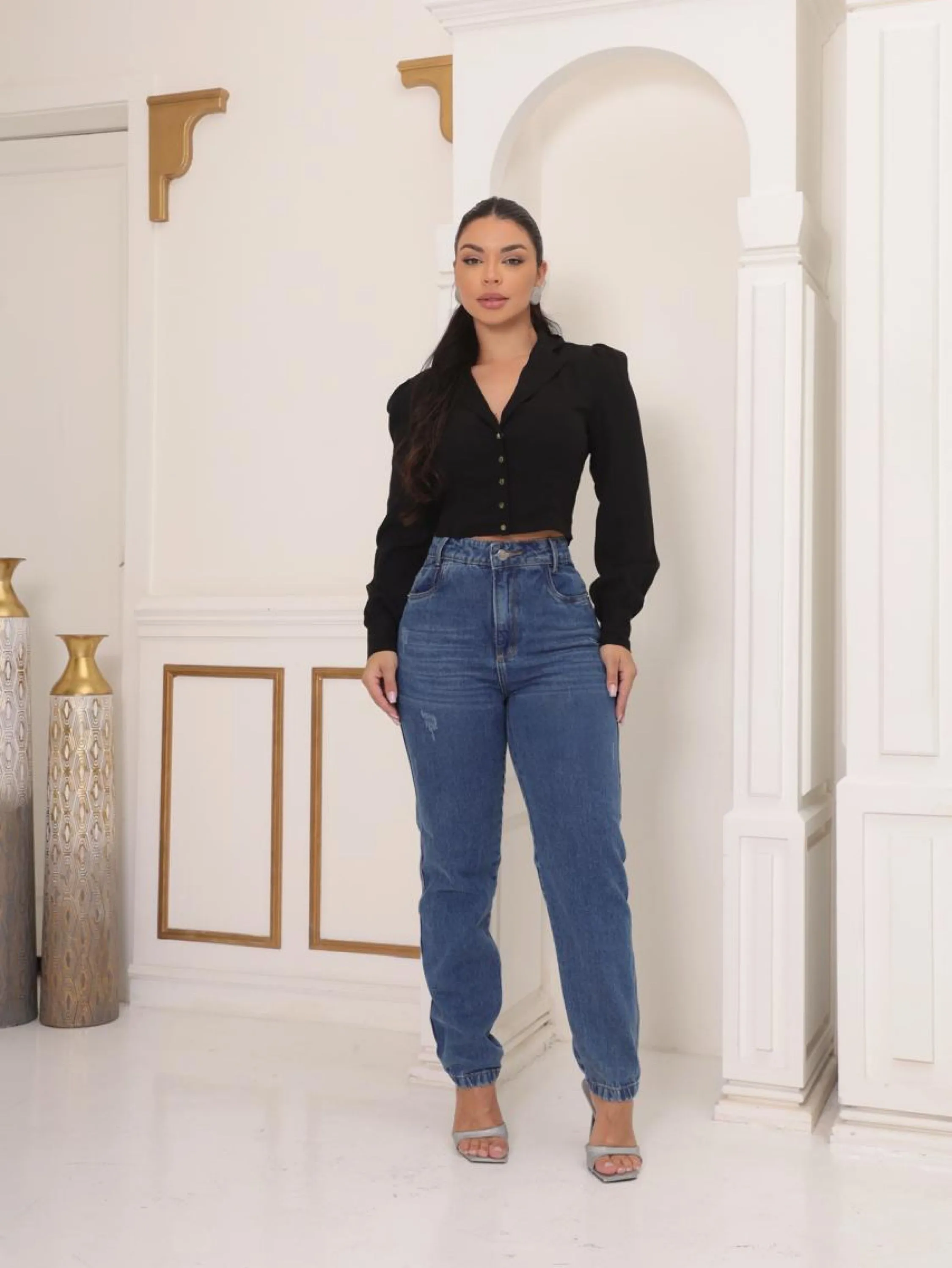 Calça mom