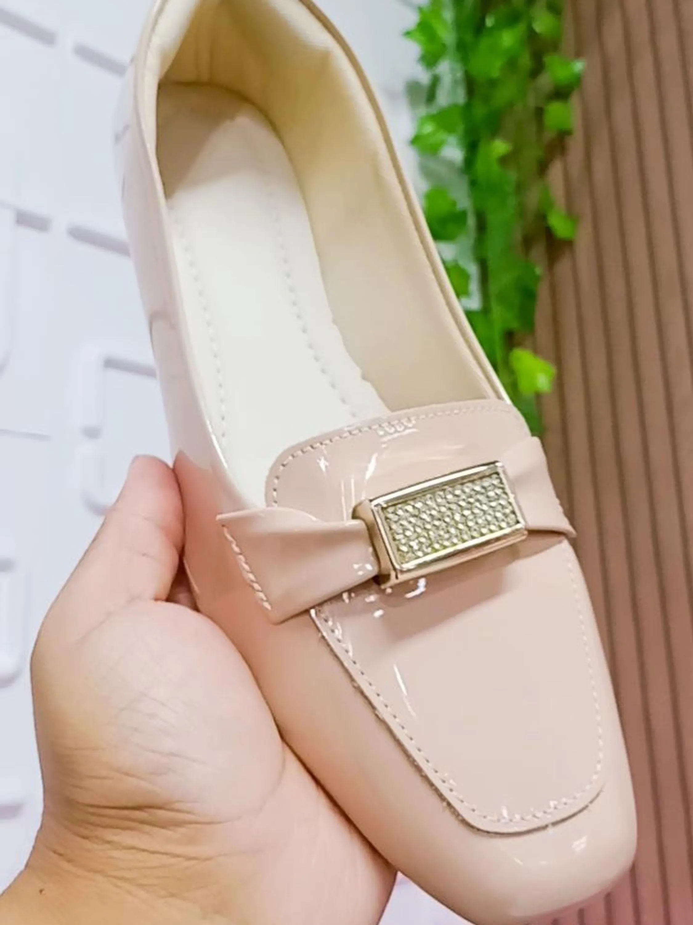 Sapatilha nude estilo mocassim