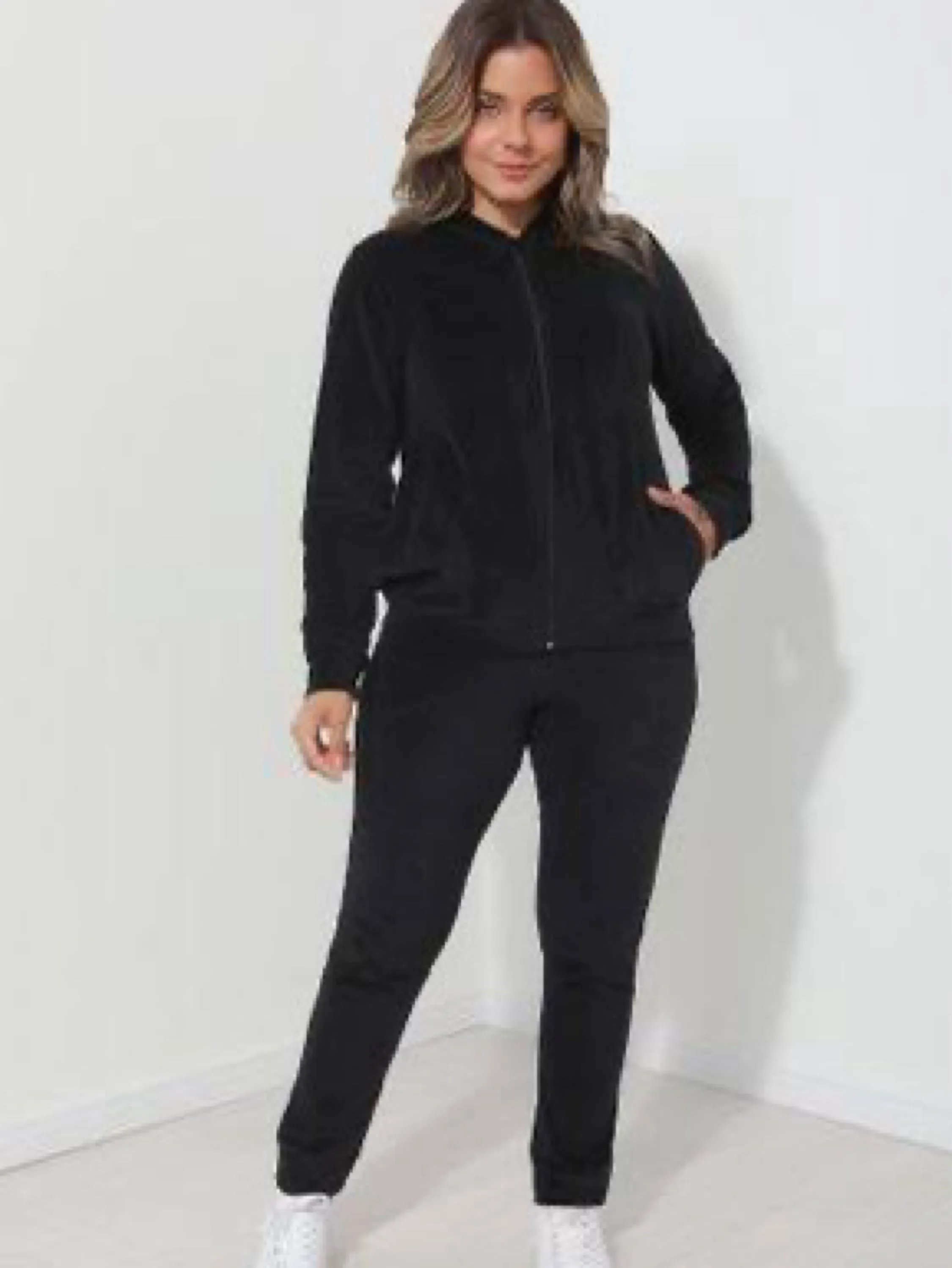 Conjunto de Plush Preto