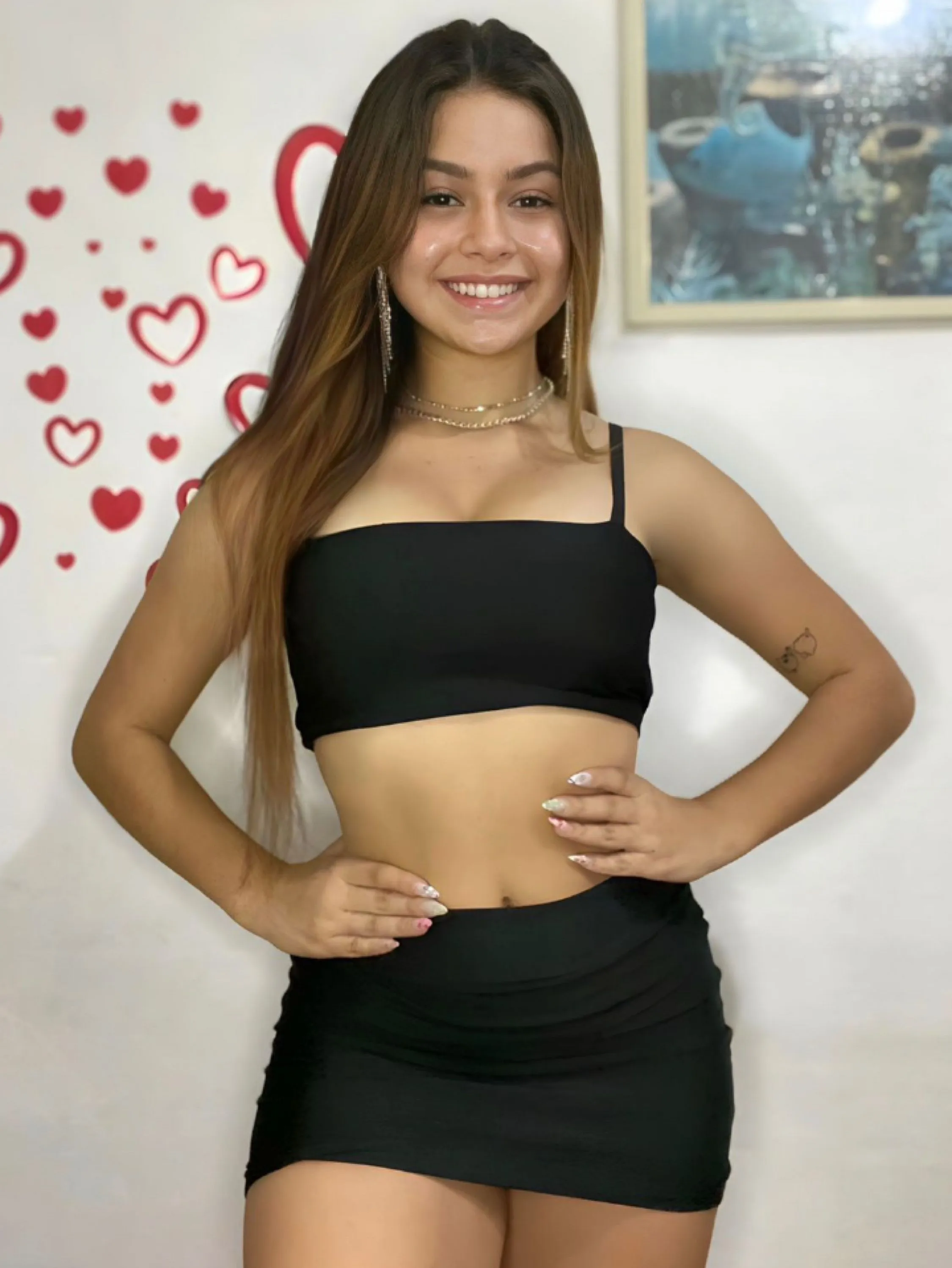 Conjunto Cropped Alça + Saia