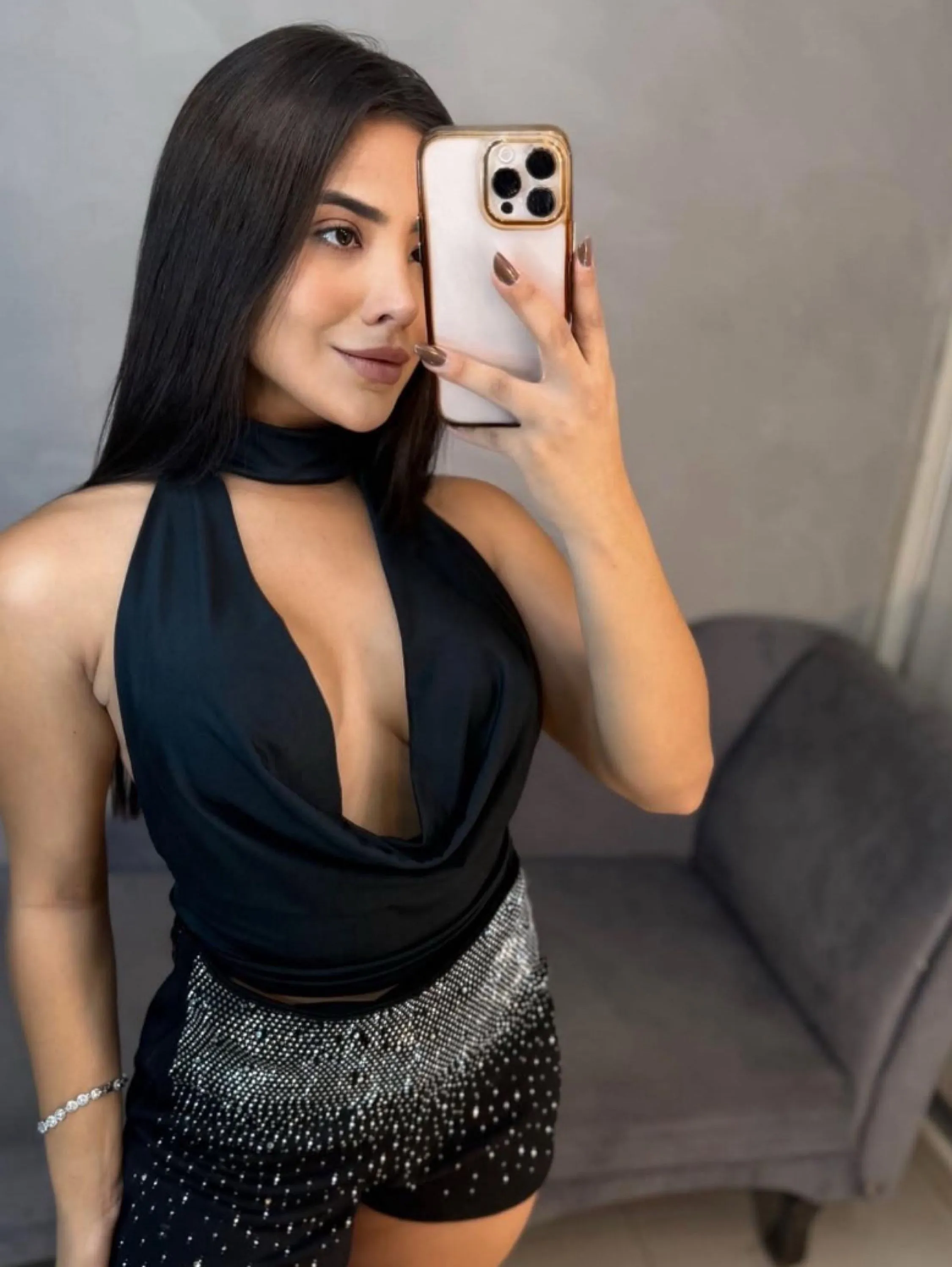 Cropped Choker