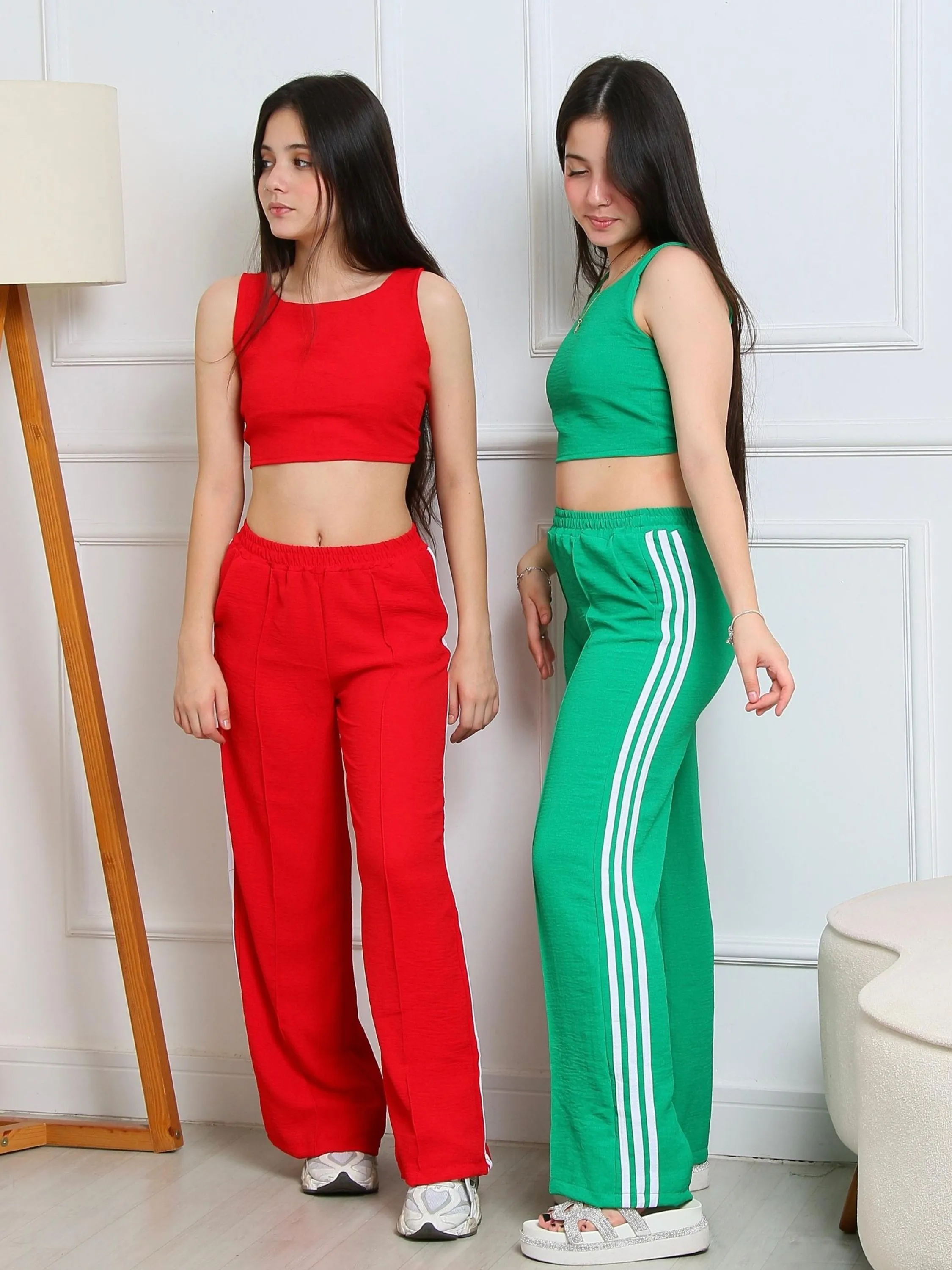 Conjunto Juvenil Menina pantalona e cropped de amarração