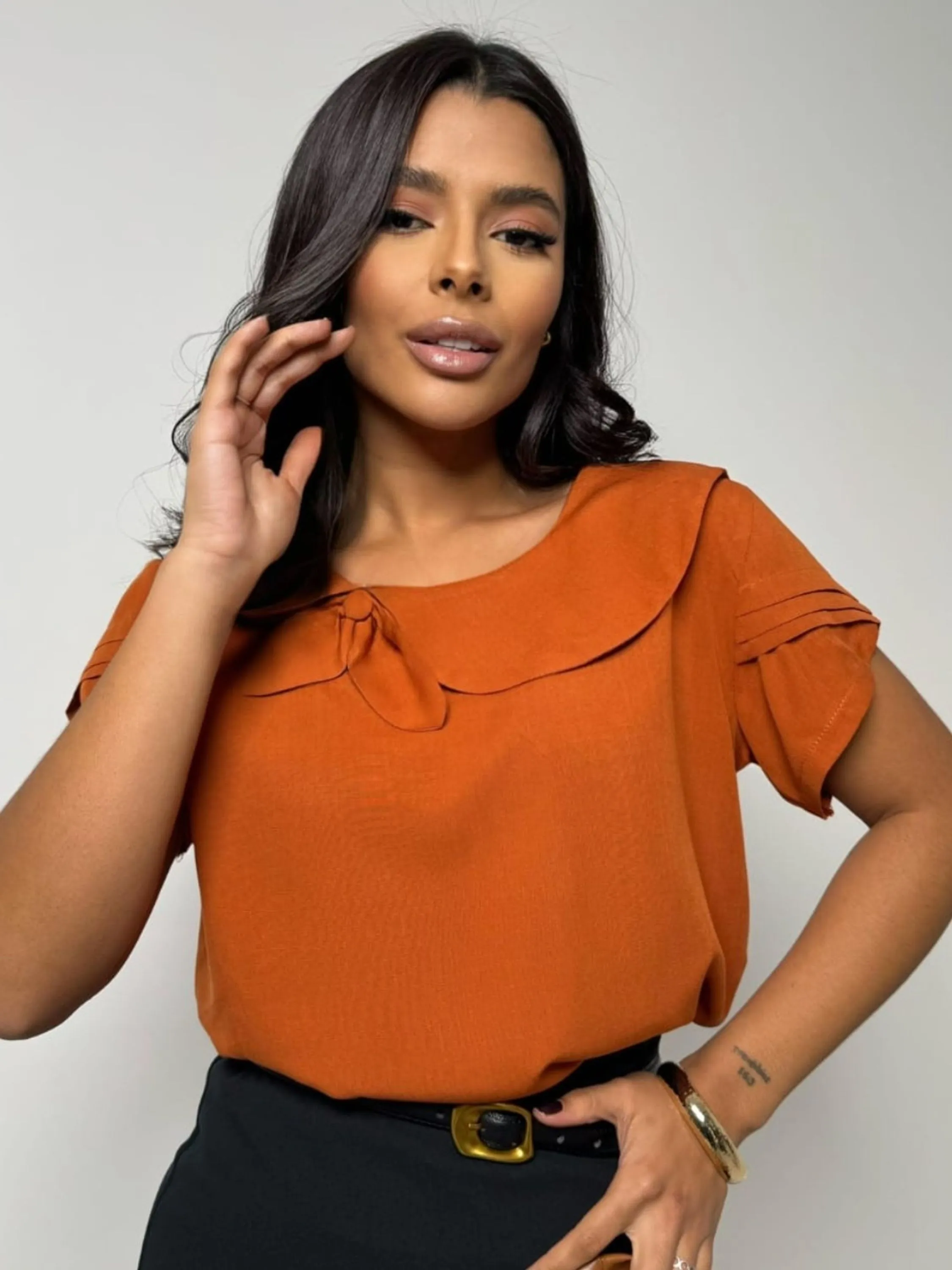 Blusa Mila Viscolinho Premium