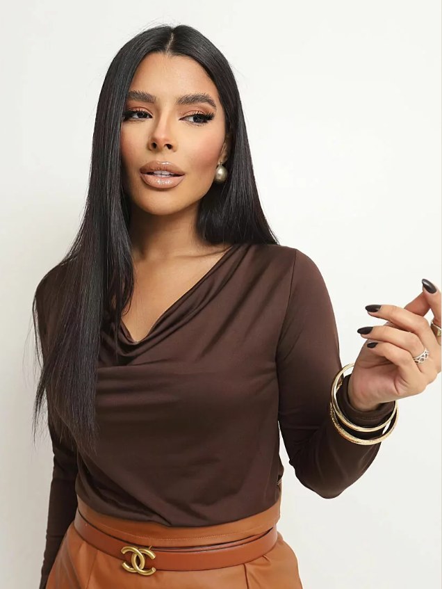 Blusa manga longa gola boba