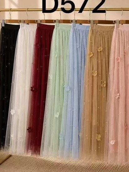 Saia de Tule importada com flores Relevo 3D