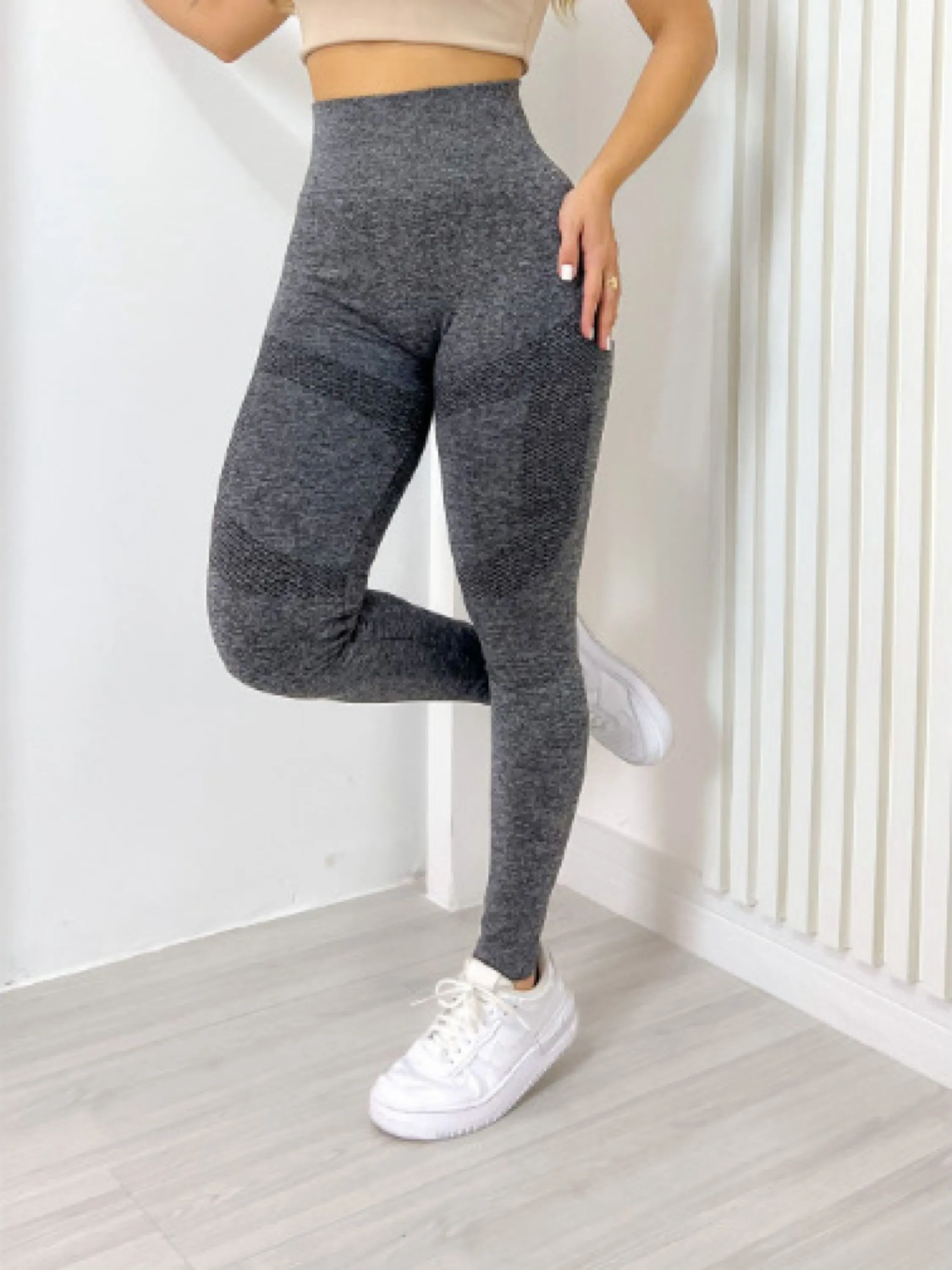 Calça Legging Esportiva Academia Feminina Cintura Alta Elástica Secagem Rápida