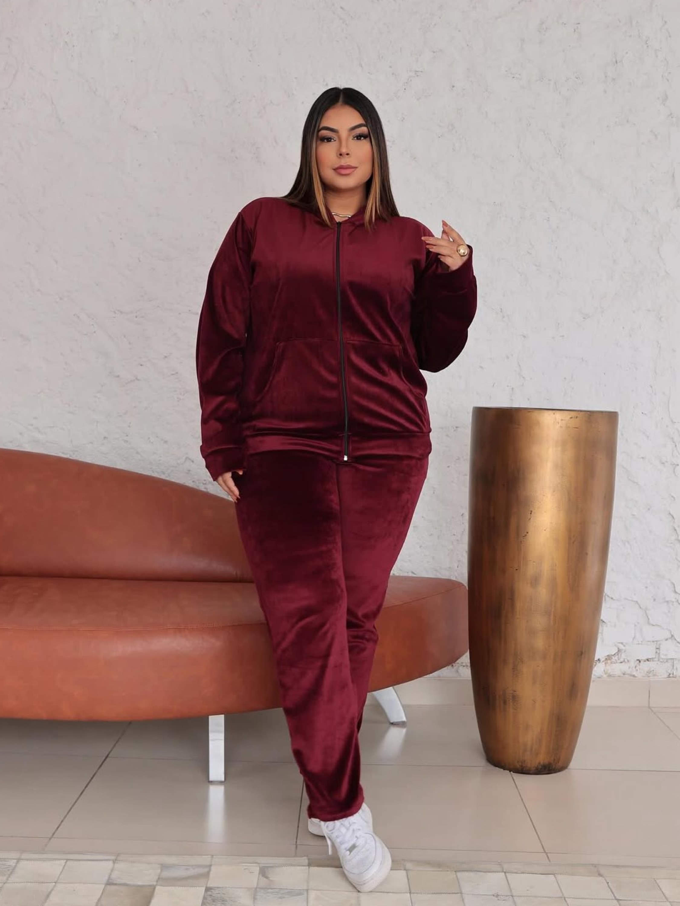 Conjunto plush capuz Plus Size