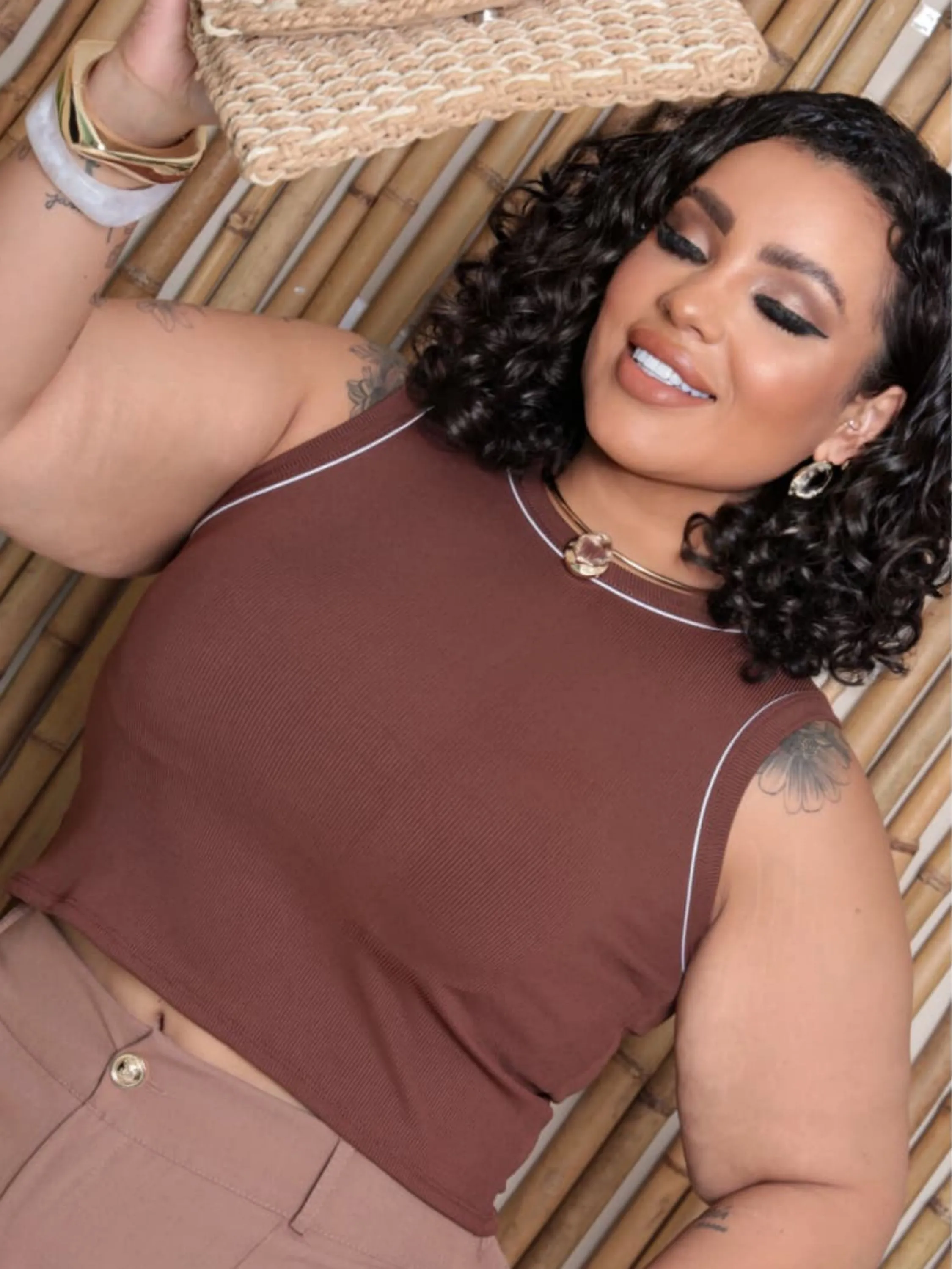 Cropped viés Plus Size