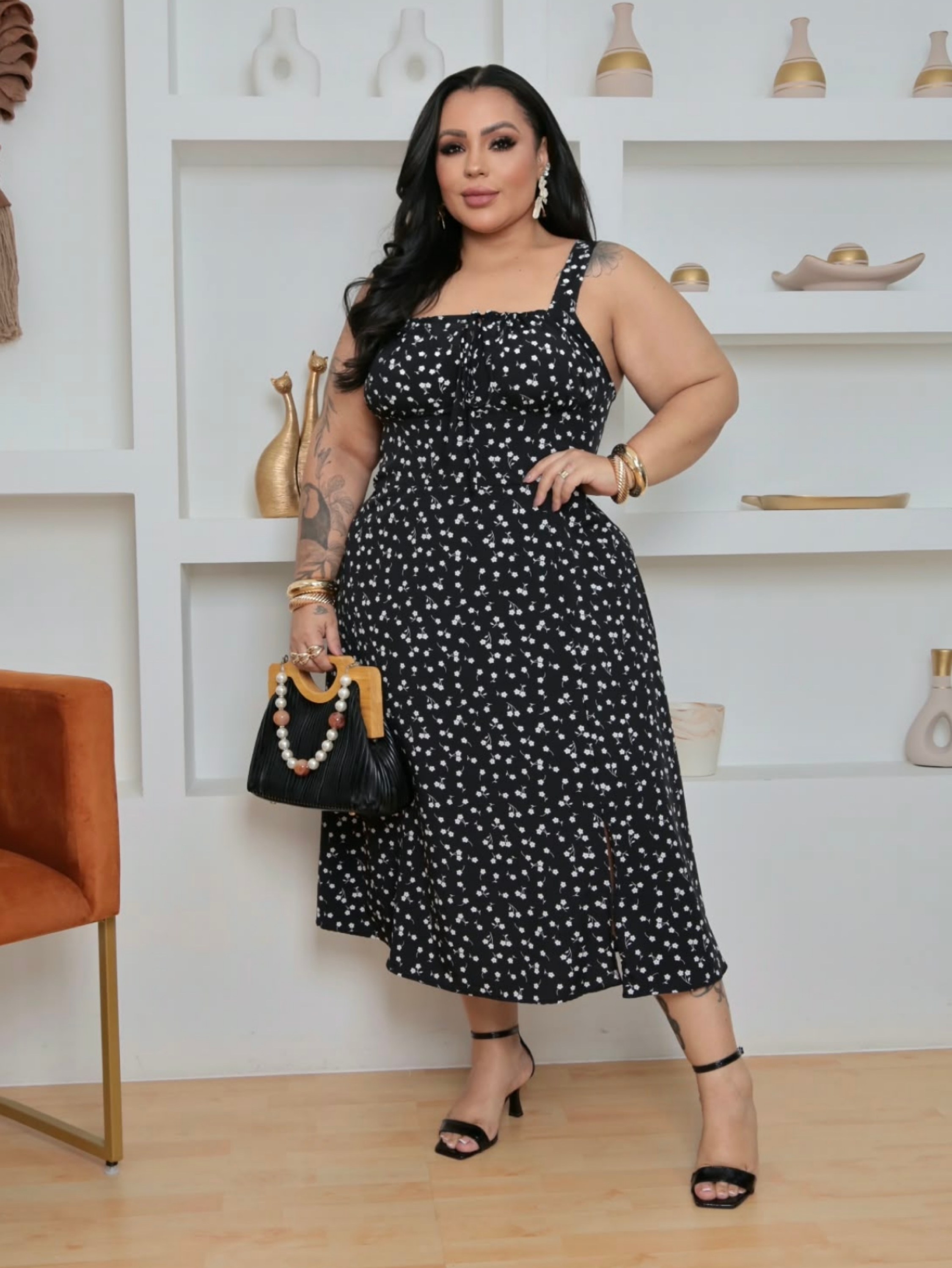 Vestido mídi camponesa Plus Size