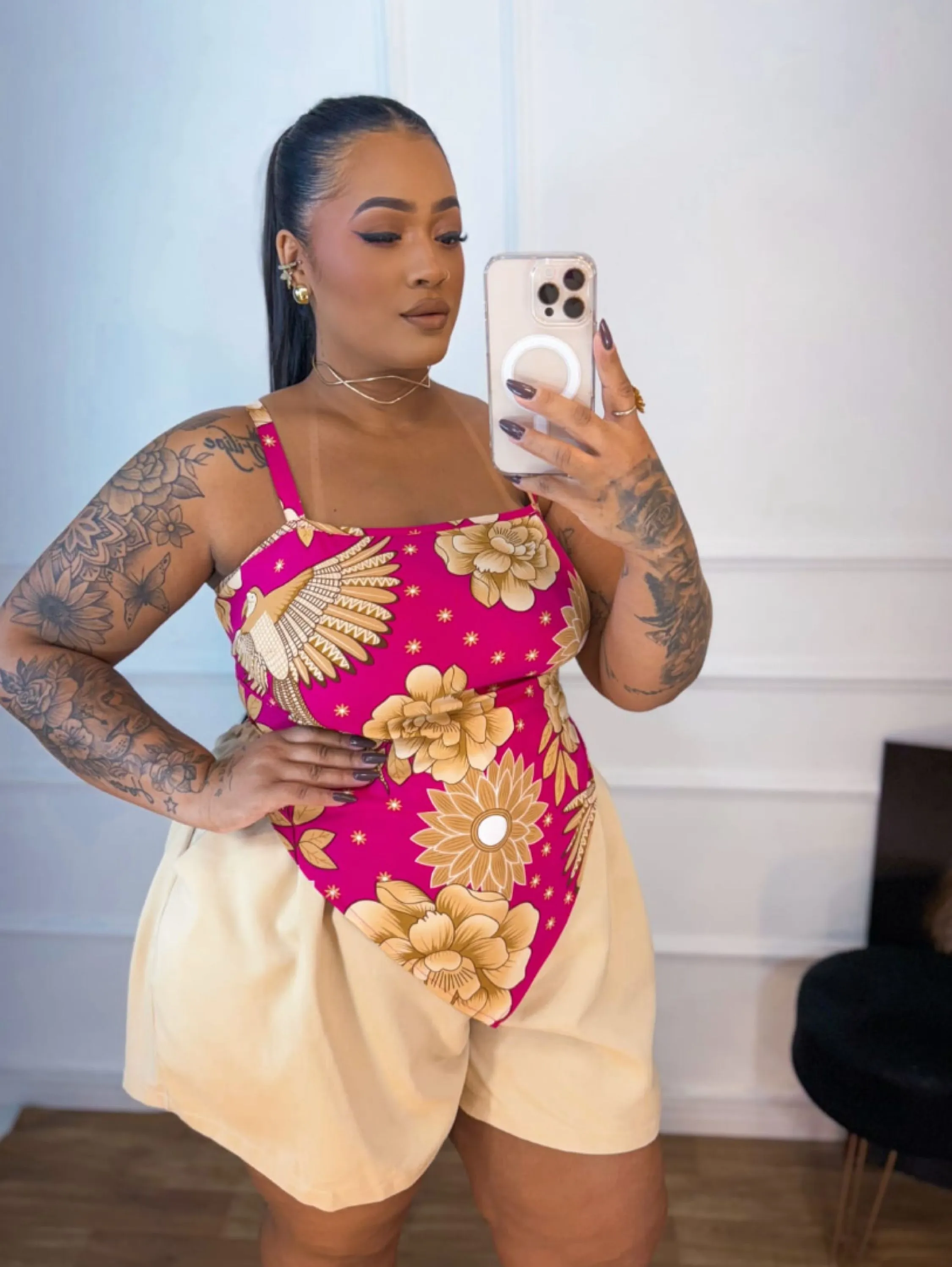 Cropped frente única Plus Size