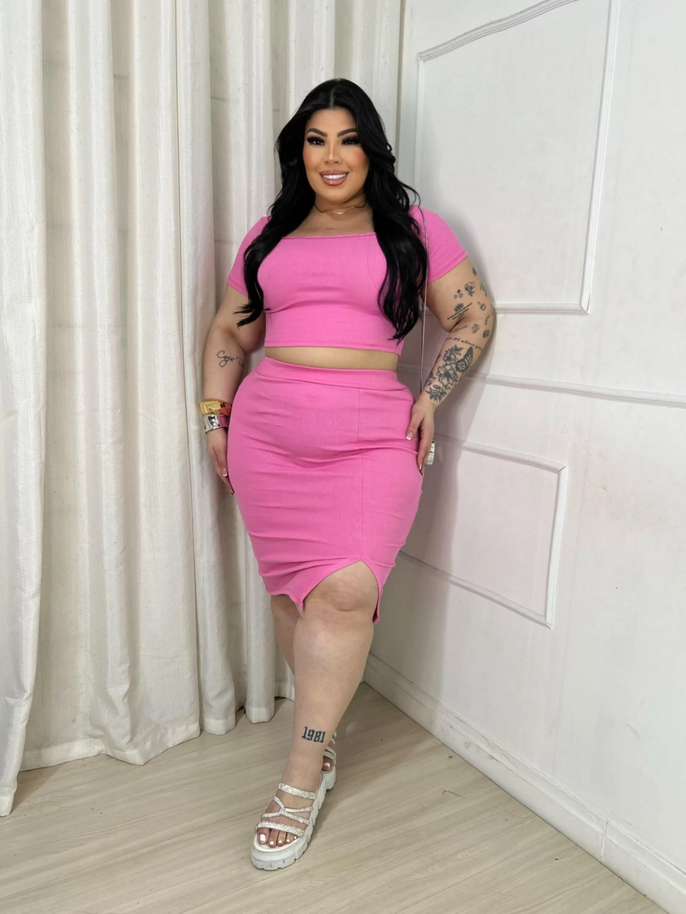 Conjunto saia fendinha Plus Size
