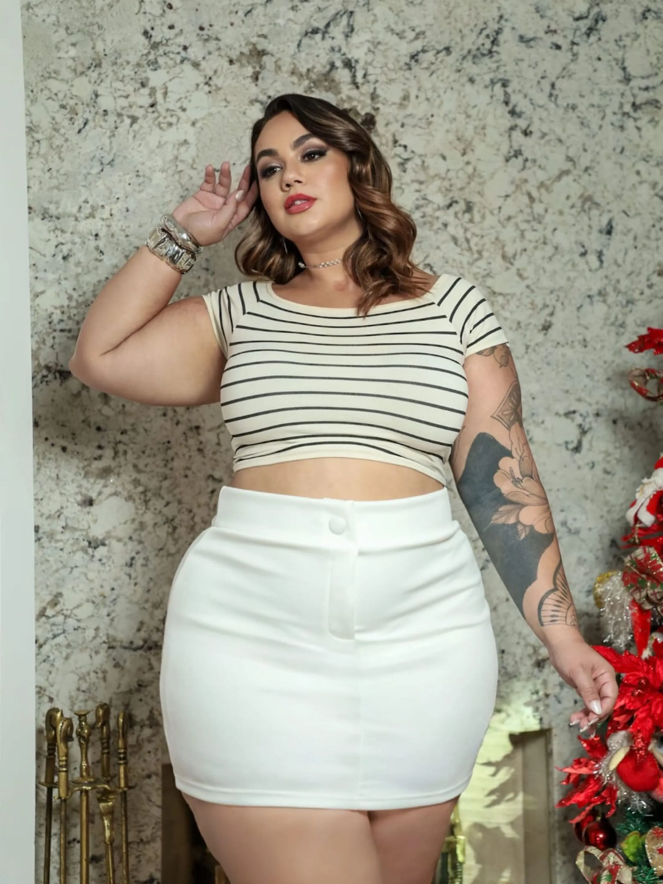 Shorts saia botão neopreme Plus Size