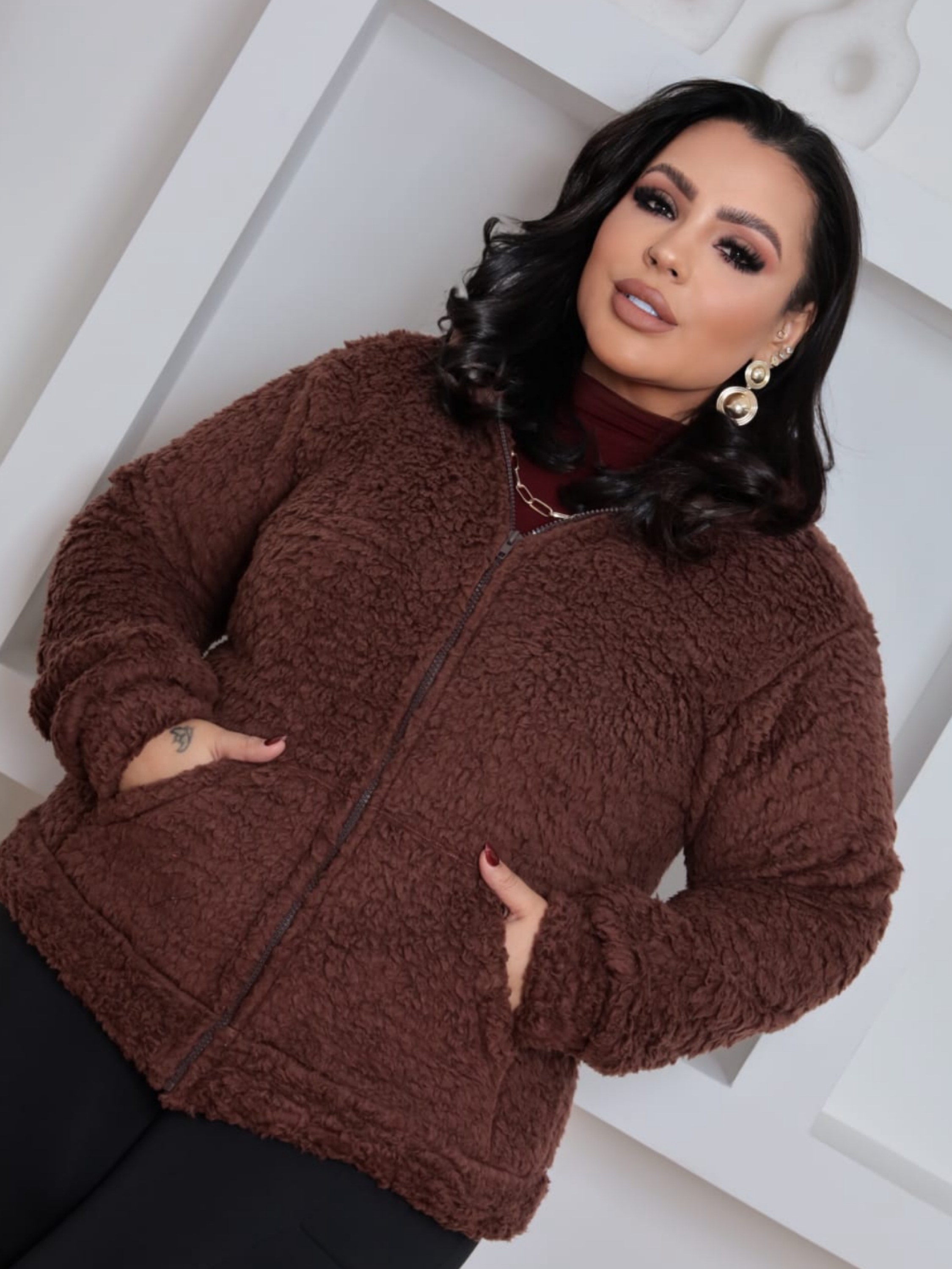 Blusa Teddy capuz Plus Size