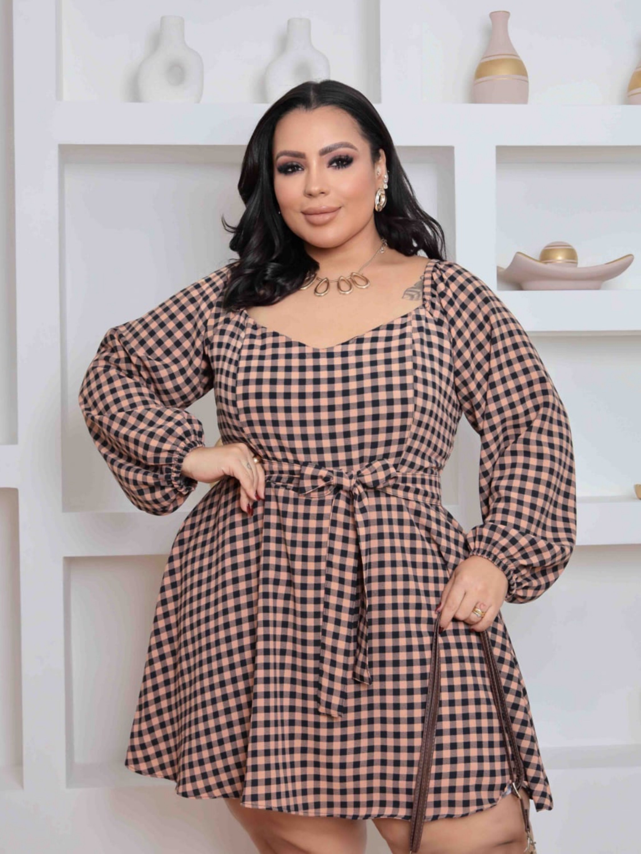 Macaquinho Thais xadrez Plus Size