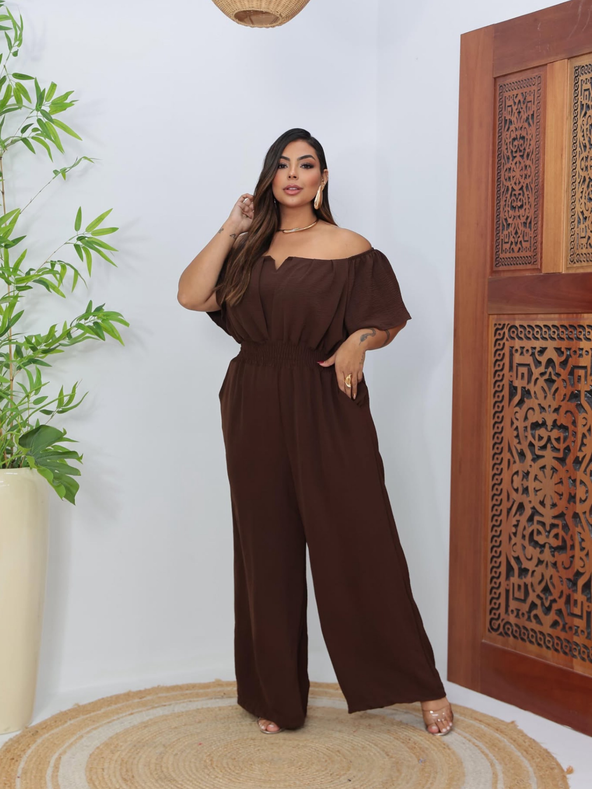 Macacão longo ciganinha Plus Size