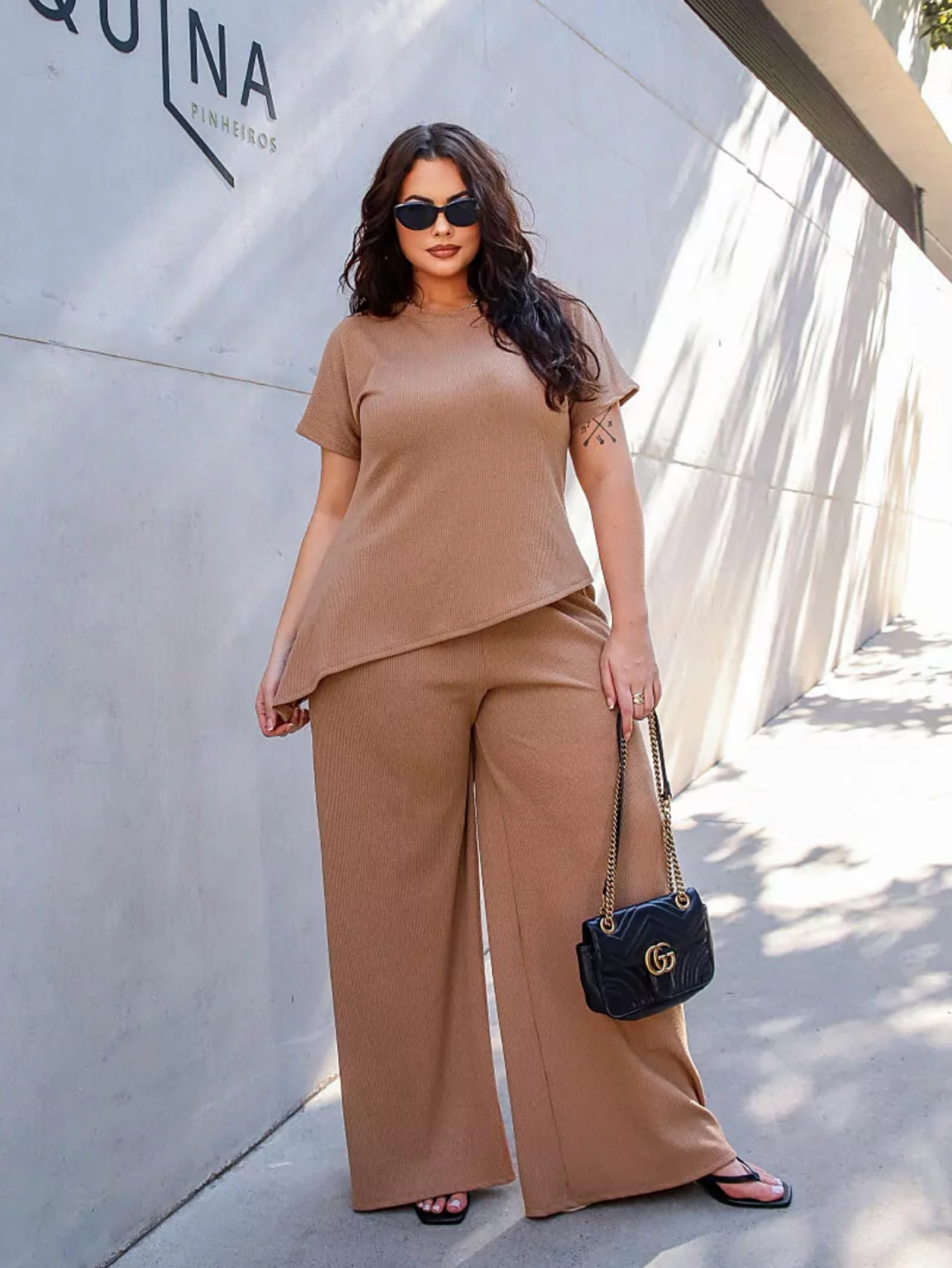 Conjunto assimétrico anarruga Plus Size