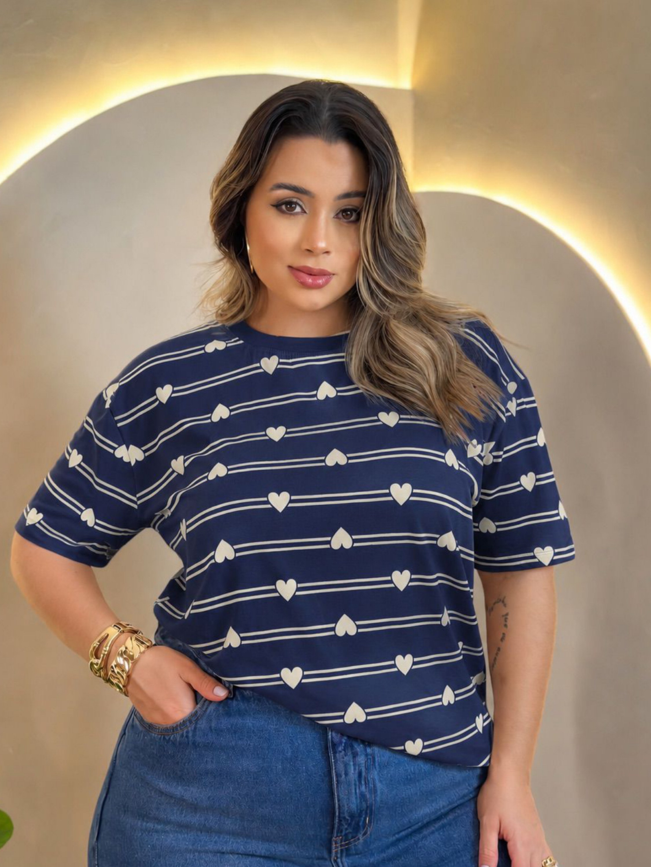 Blusa oversized coração Plus Size