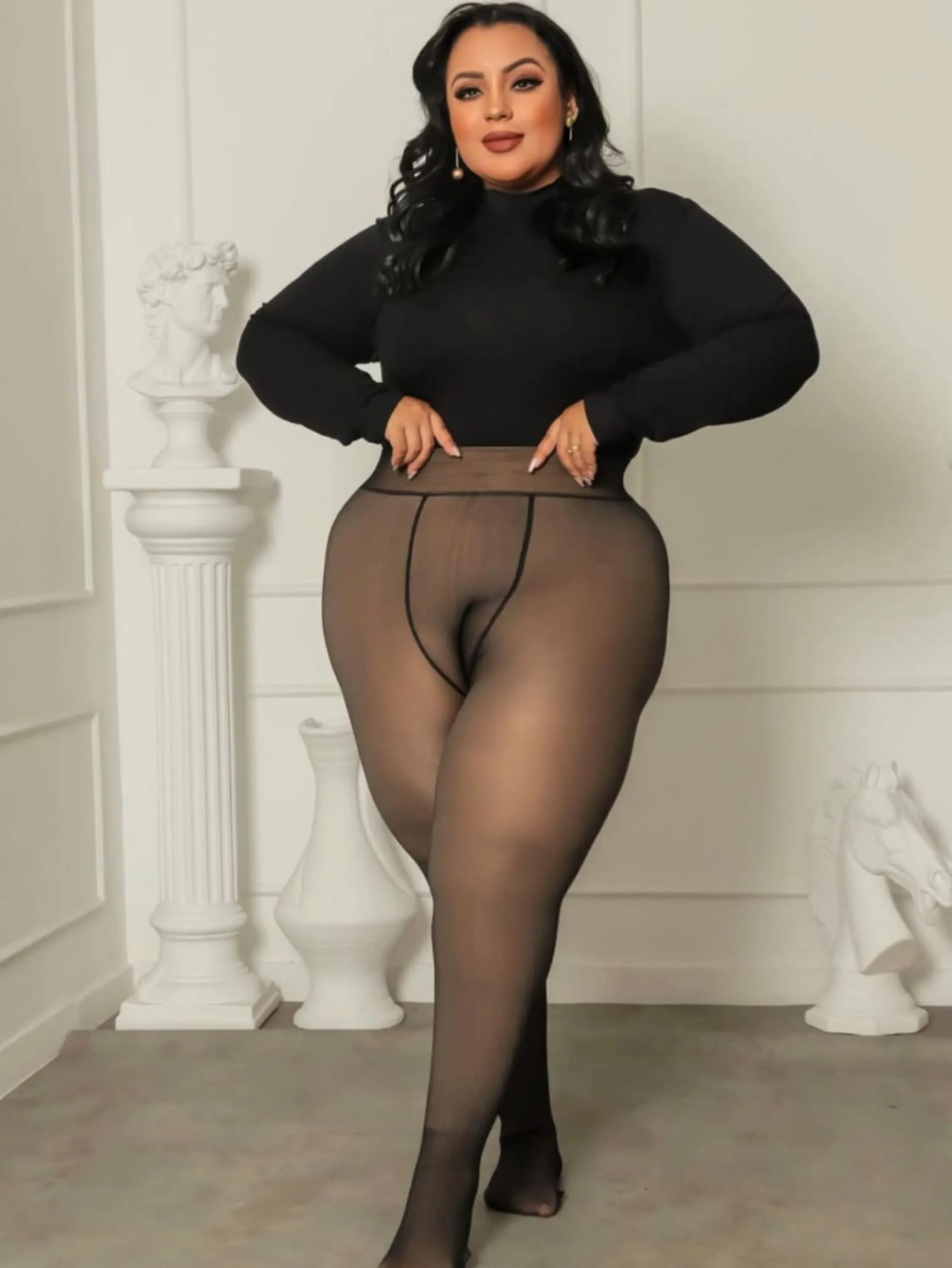 Meia calça peluciada translúcida Plus Size